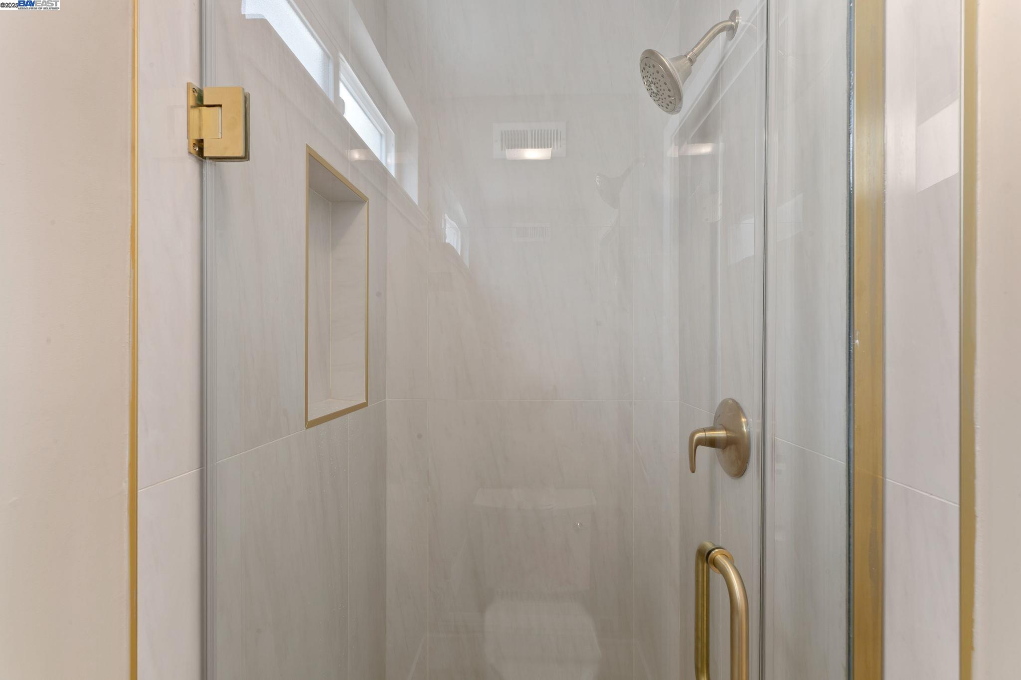 Detail Gallery Image 27 of 41 For 5139 Dryden Ct, Newark,  CA 94560 - 4 Beds | 2/1 Baths