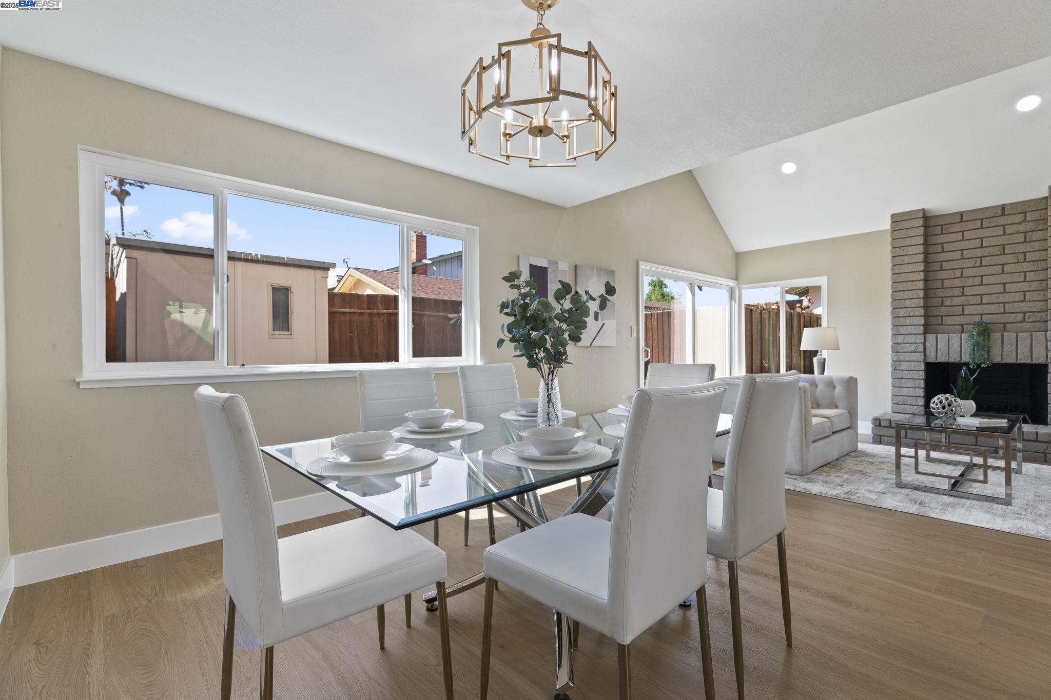 Detail Gallery Image 9 of 41 For 5139 Dryden Ct, Newark,  CA 94560 - 4 Beds | 2/1 Baths