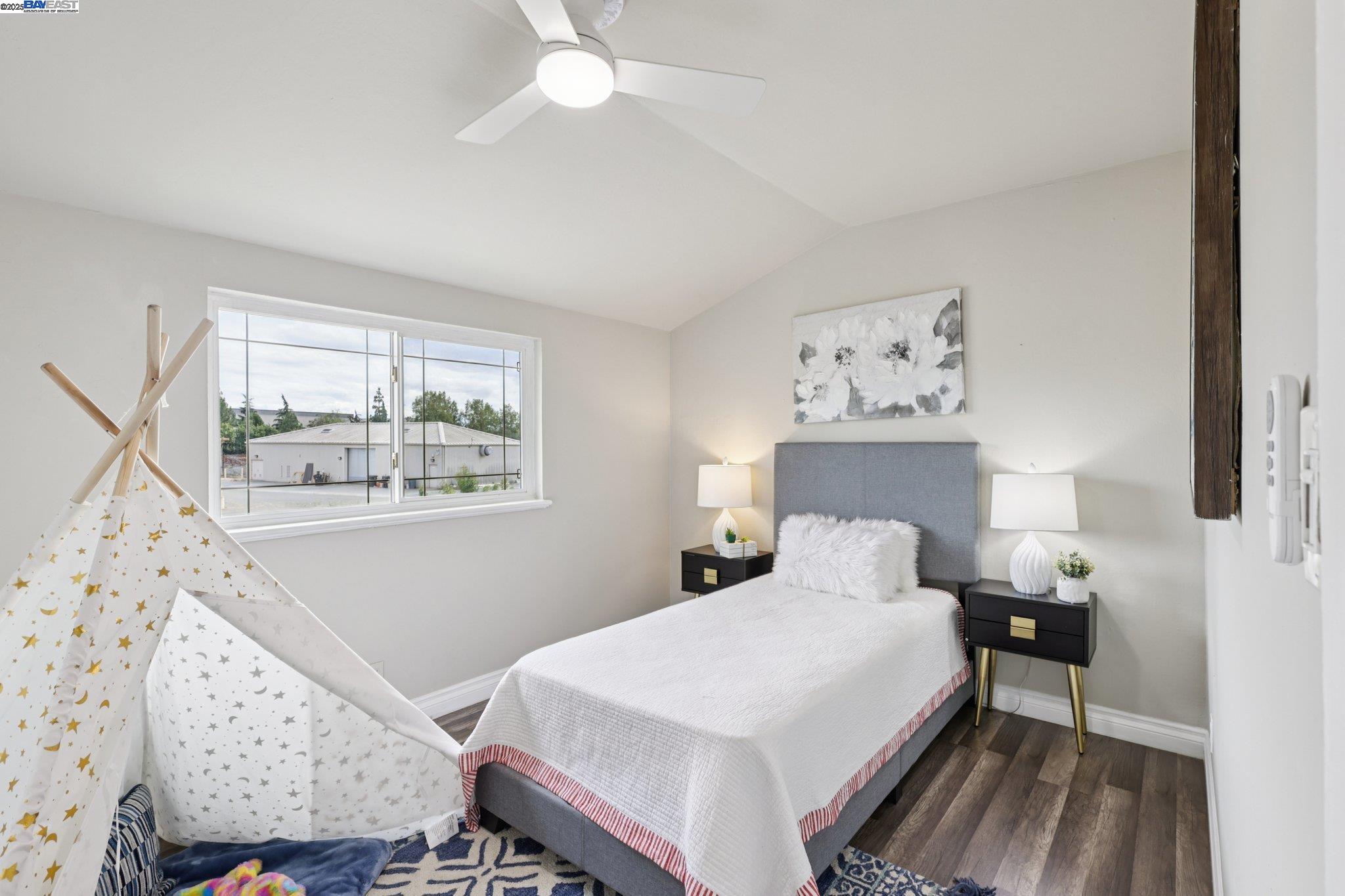 Detail Gallery Image 23 of 49 For 28399 Cubberley Ct, Hayward,  CA 94545 - 4 Beds | 2 Baths