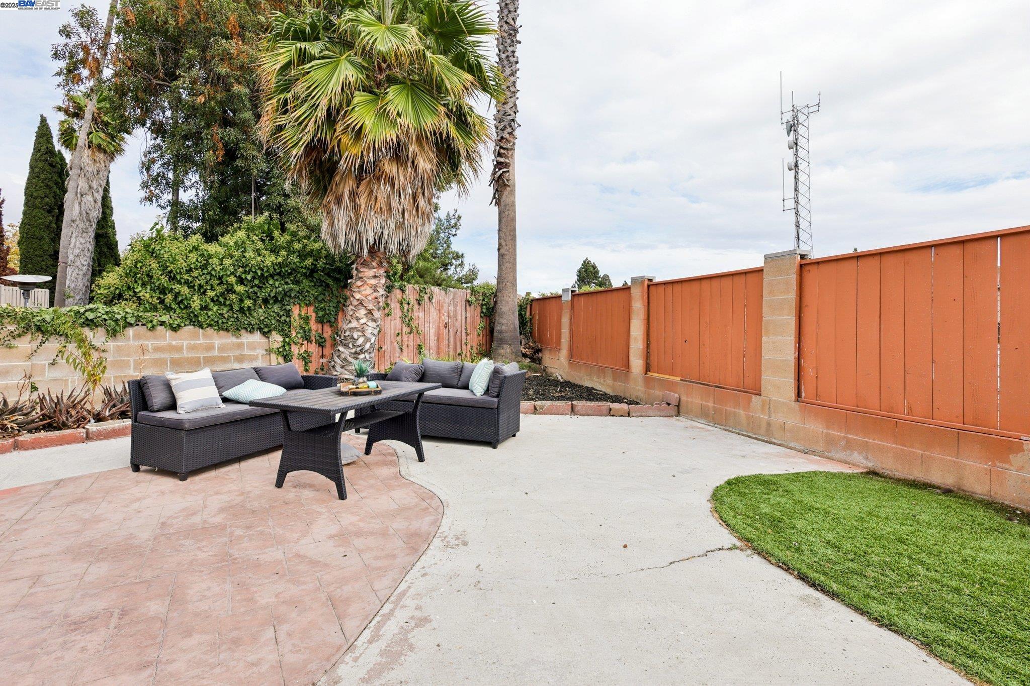 Detail Gallery Image 34 of 49 For 28399 Cubberley Ct, Hayward,  CA 94545 - 4 Beds | 2 Baths