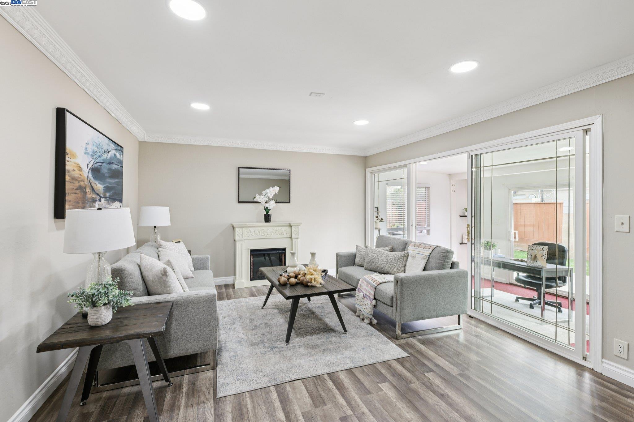 Detail Gallery Image 5 of 49 For 28399 Cubberley Ct, Hayward,  CA 94545 - 4 Beds | 2 Baths