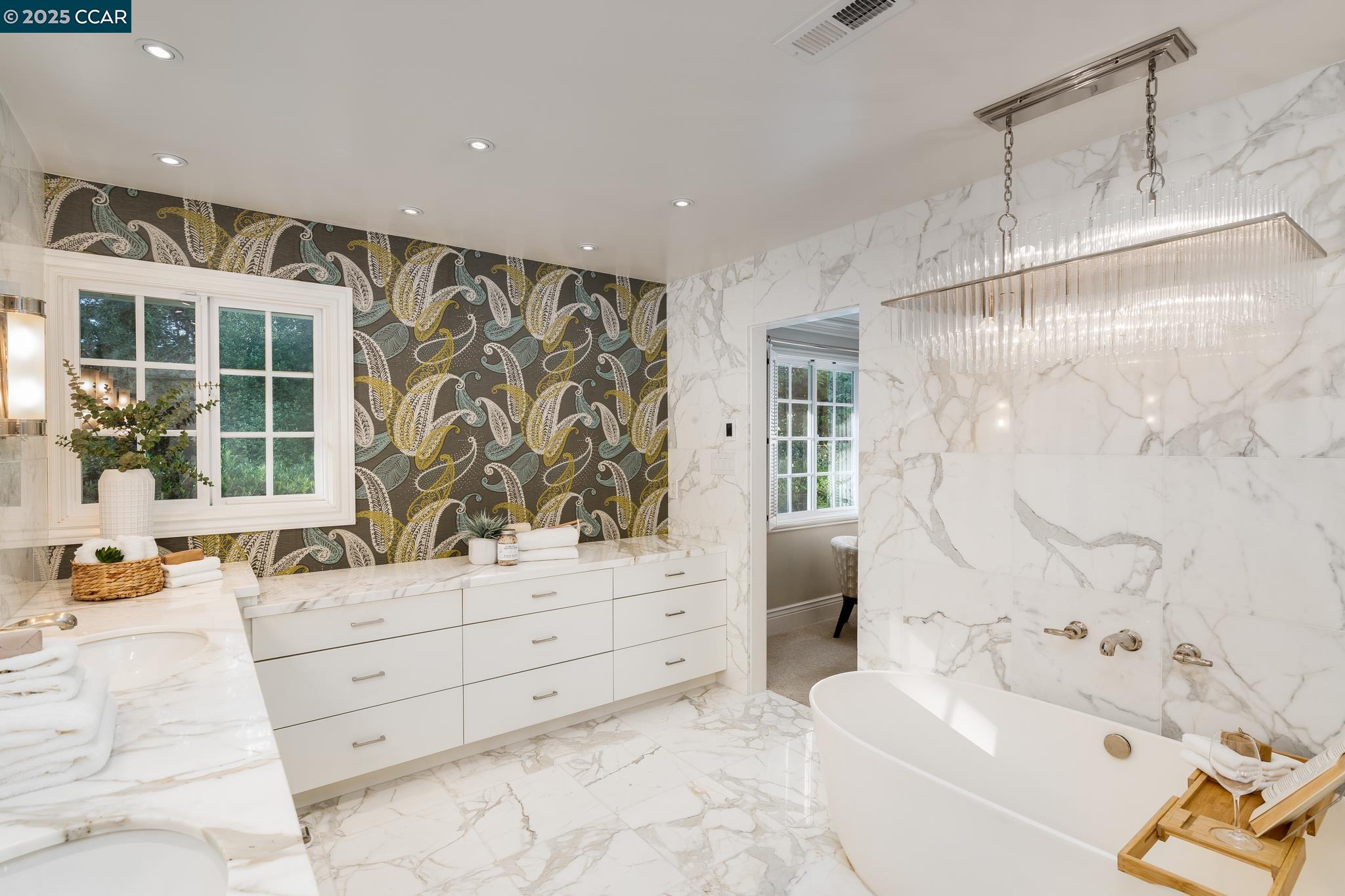 Detail Gallery Image 21 of 33 For 27 Squire Ct, Alamo,  CA 94507 - 4 Beds | 3/1 Baths