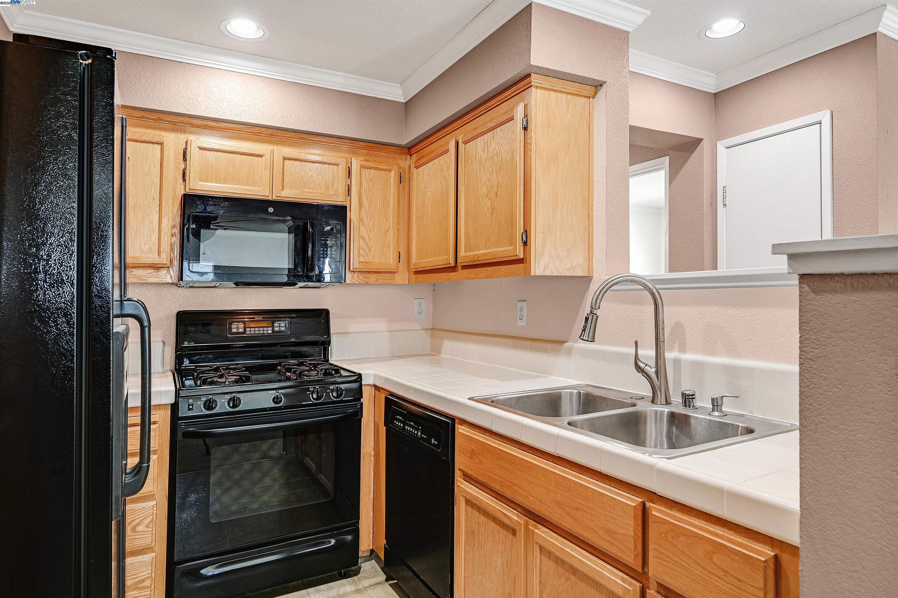 Photo #4: 41111013 Listing 