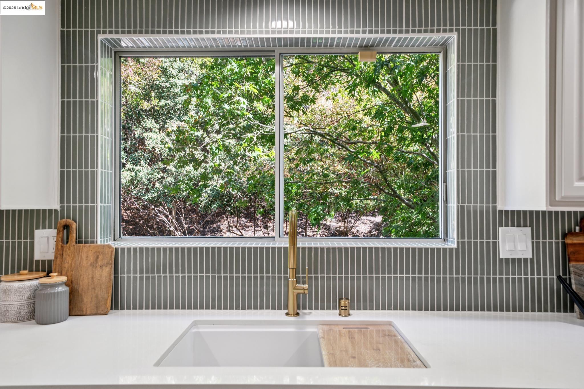 Detail Gallery Image 11 of 41 For 579 Grimsby Ln, Danville,  CA 94506 - 4 Beds | 3 Baths