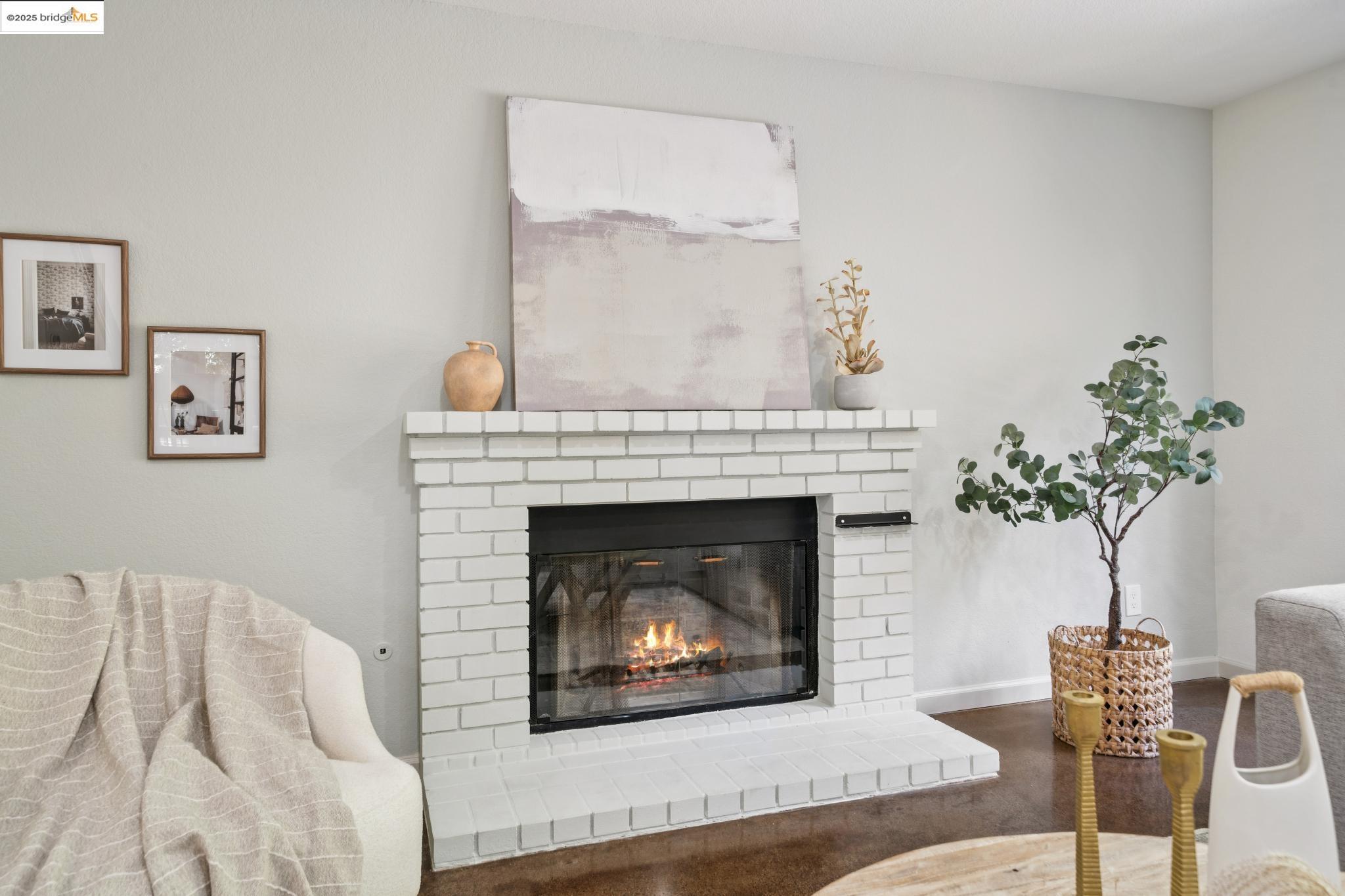 Detail Gallery Image 16 of 41 For 579 Grimsby Ln, Danville,  CA 94506 - 4 Beds | 3 Baths