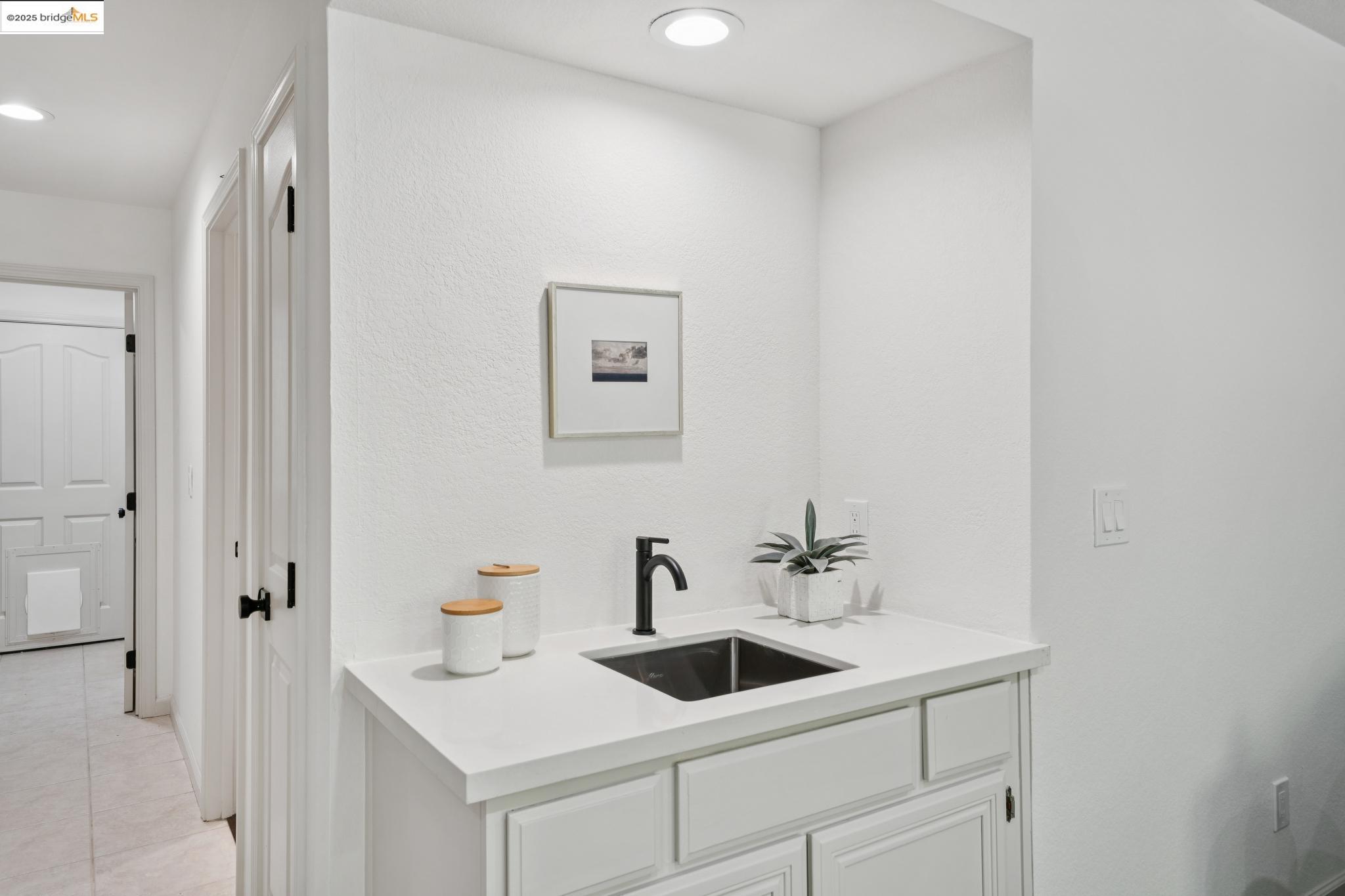Detail Gallery Image 17 of 41 For 579 Grimsby Ln, Danville,  CA 94506 - 4 Beds | 3 Baths