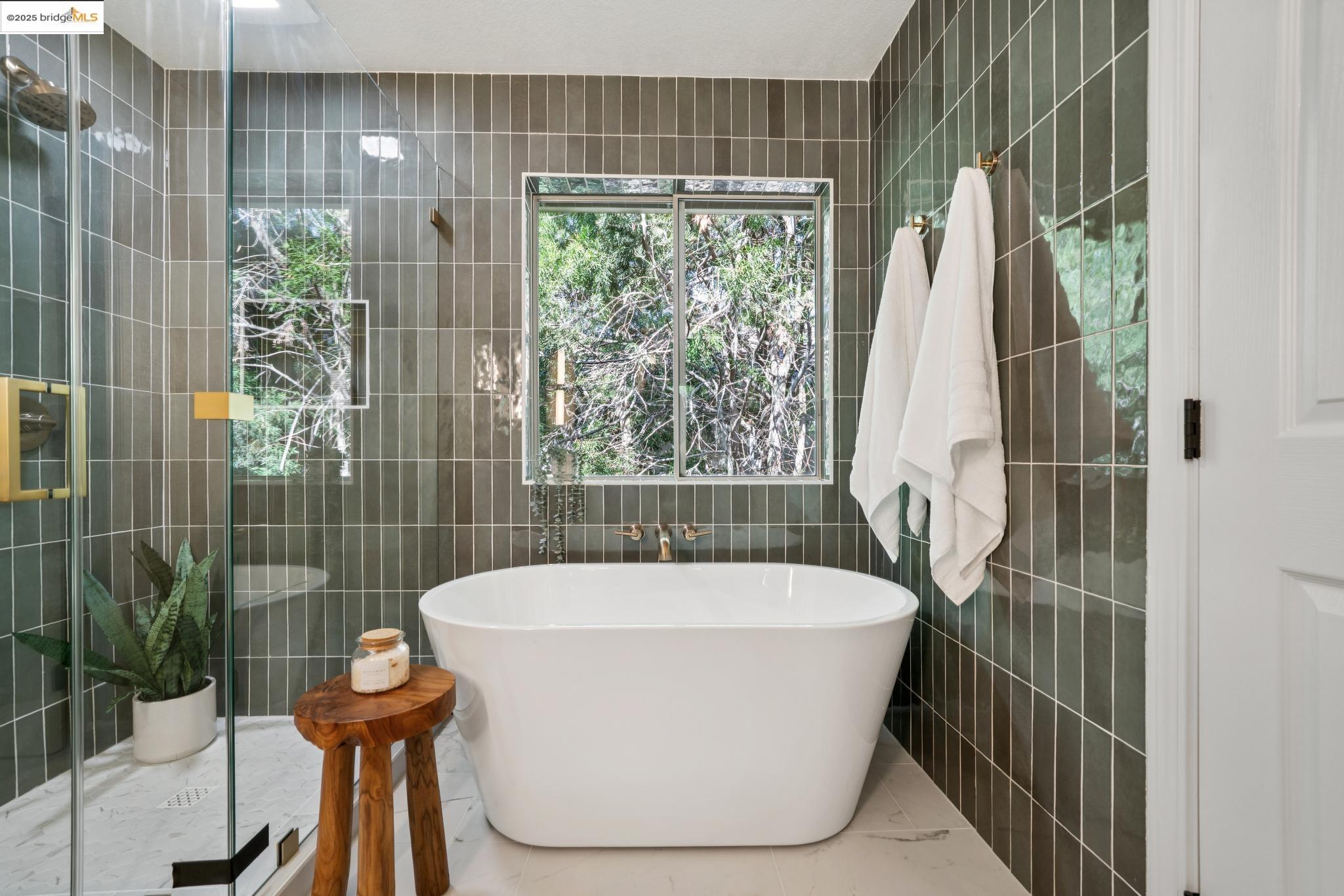 Detail Gallery Image 23 of 41 For 579 Grimsby Ln, Danville,  CA 94506 - 4 Beds | 3 Baths