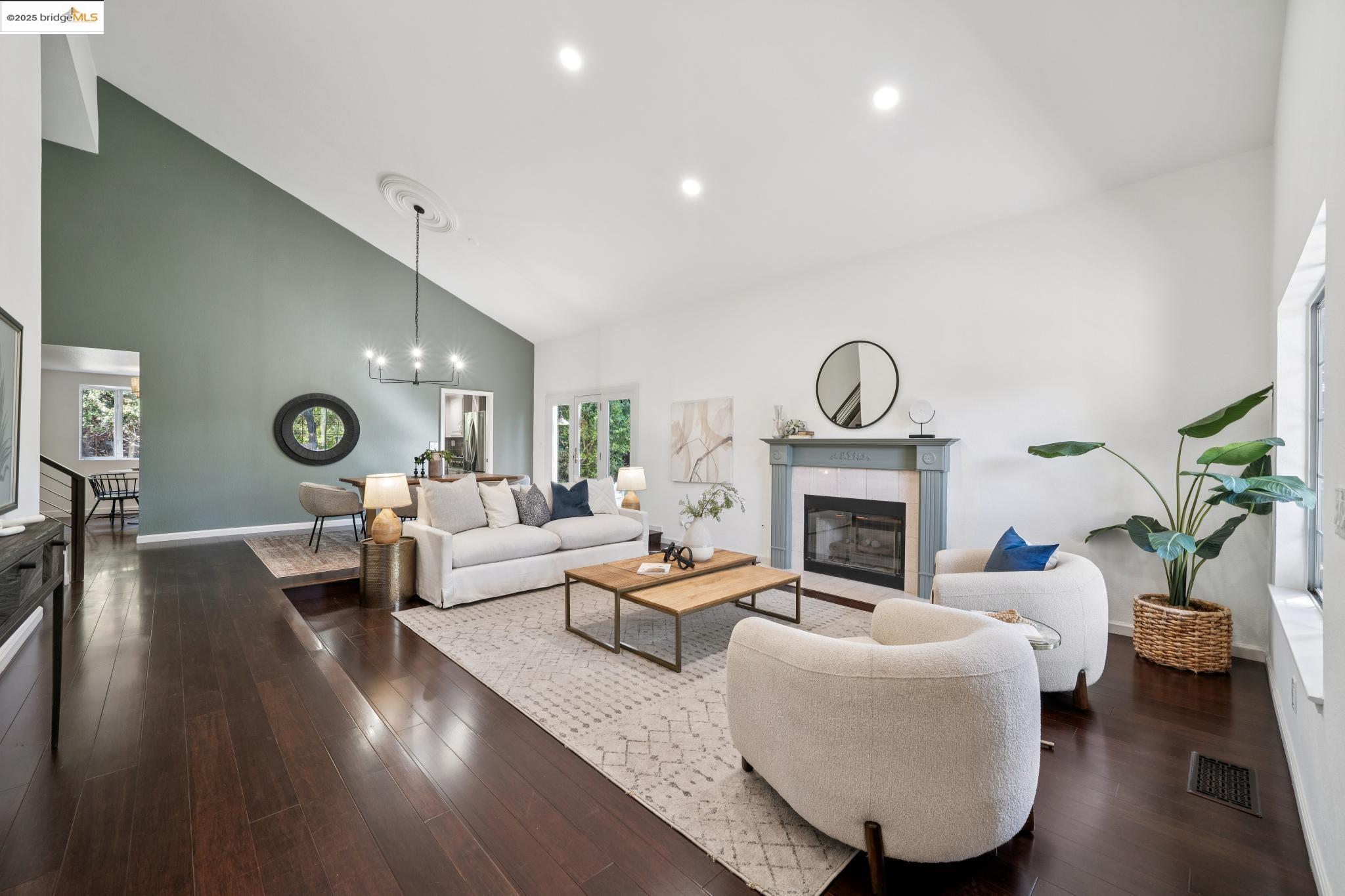 Detail Gallery Image 4 of 41 For 579 Grimsby Ln, Danville,  CA 94506 - 4 Beds | 3 Baths