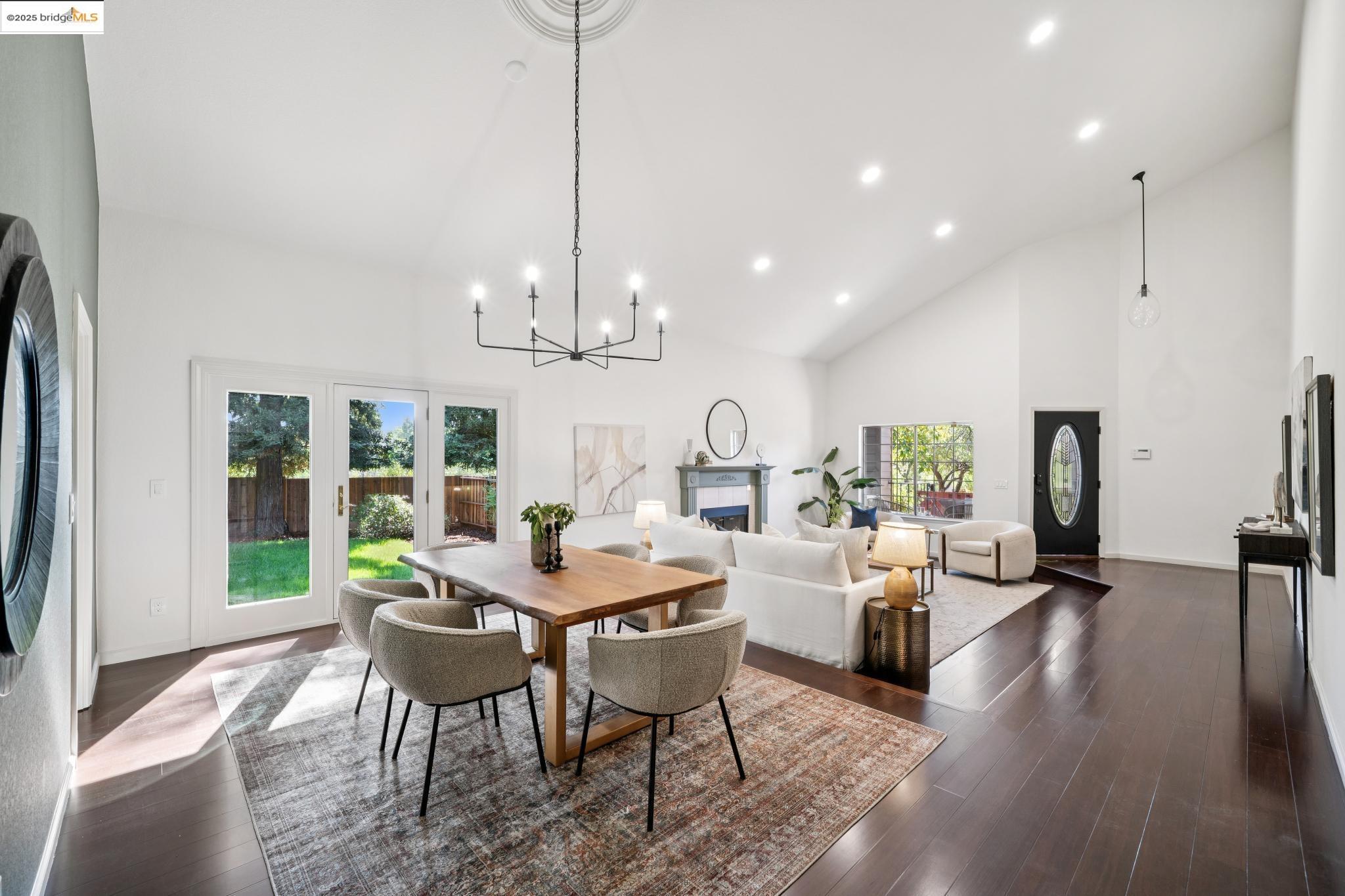 Detail Gallery Image 8 of 41 For 579 Grimsby Ln, Danville,  CA 94506 - 4 Beds | 3 Baths