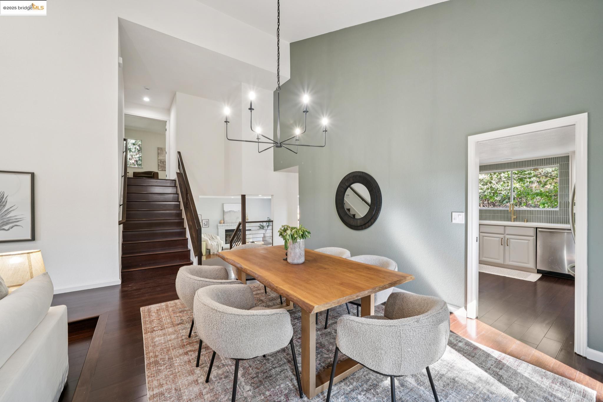 Detail Gallery Image 9 of 41 For 579 Grimsby Ln, Danville,  CA 94506 - 4 Beds | 3 Baths