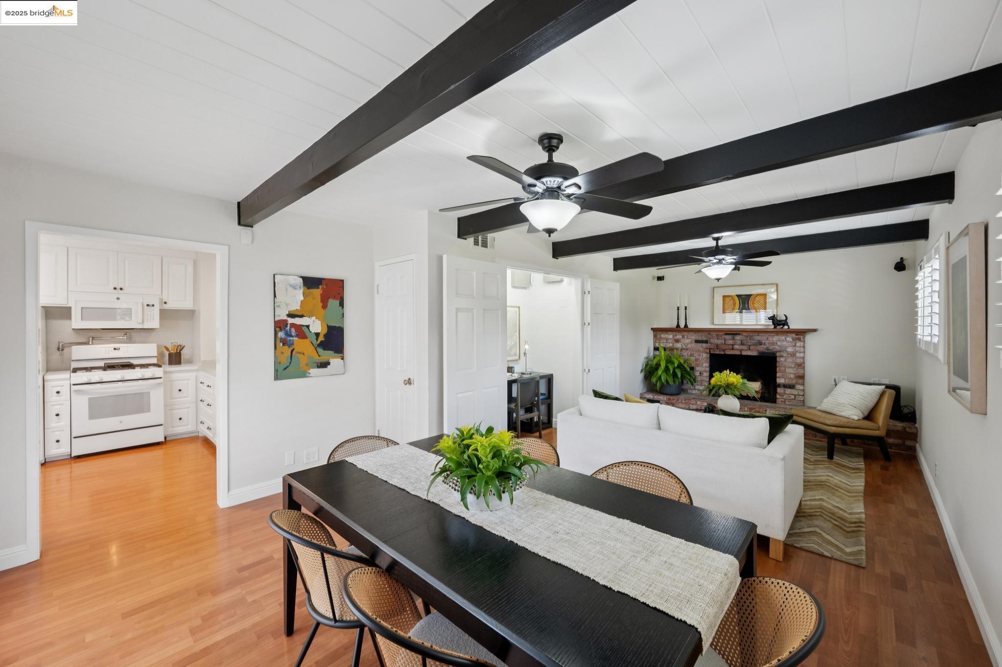 Detail Gallery Image 11 of 57 For 952 Amador St, Richmond,  CA 94805 - 2 Beds | 1 Baths