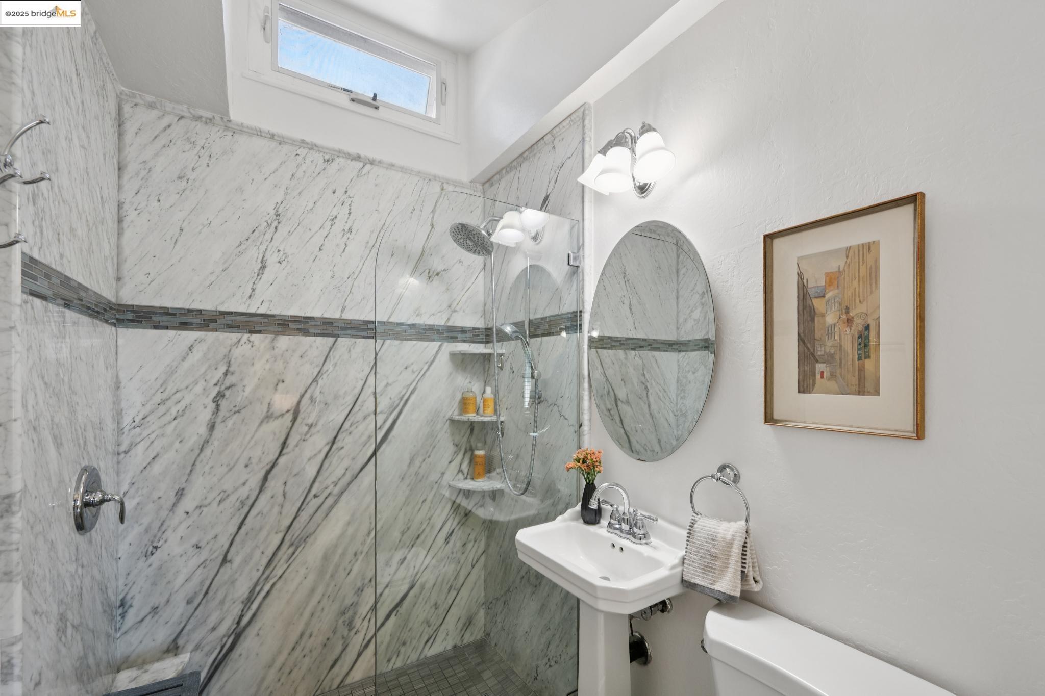 Detail Gallery Image 25 of 57 For 952 Amador St, Richmond,  CA 94805 - 2 Beds | 1 Baths
