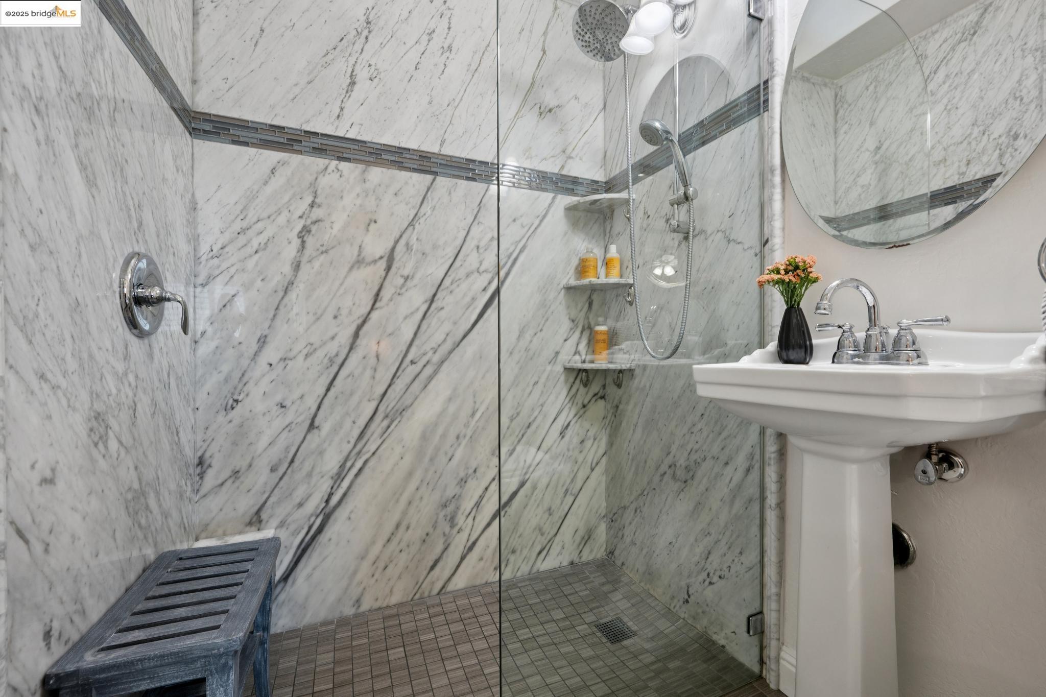 Detail Gallery Image 26 of 57 For 952 Amador St, Richmond,  CA 94805 - 2 Beds | 1 Baths