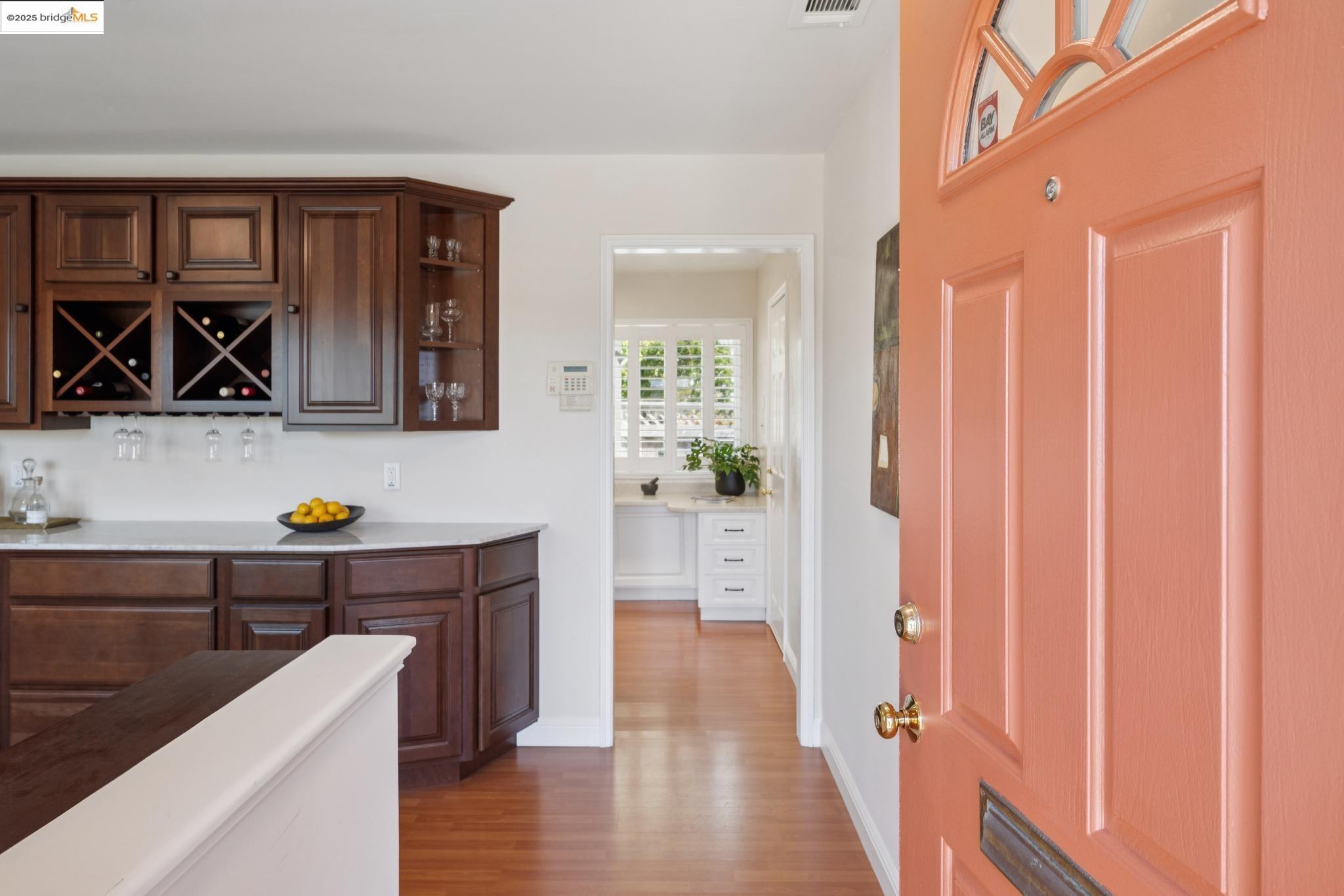 Detail Gallery Image 5 of 57 For 952 Amador St, Richmond,  CA 94805 - 2 Beds | 1 Baths