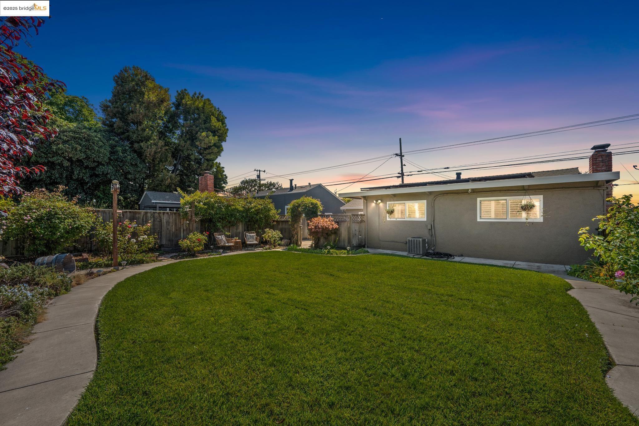 Detail Gallery Image 45 of 57 For 952 Amador St, Richmond,  CA 94805 - 2 Beds | 1 Baths