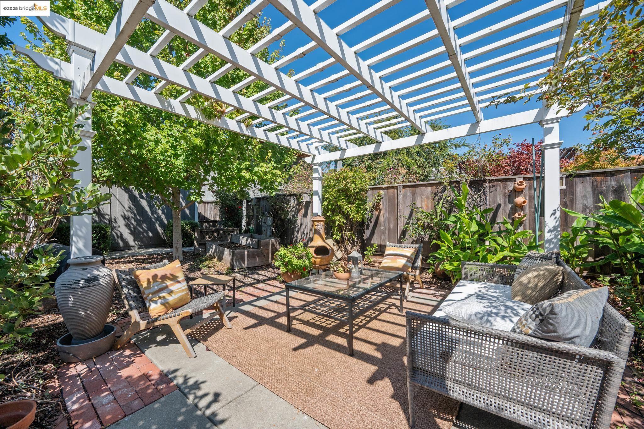 Detail Gallery Image 54 of 57 For 952 Amador St, Richmond,  CA 94805 - 2 Beds | 1 Baths