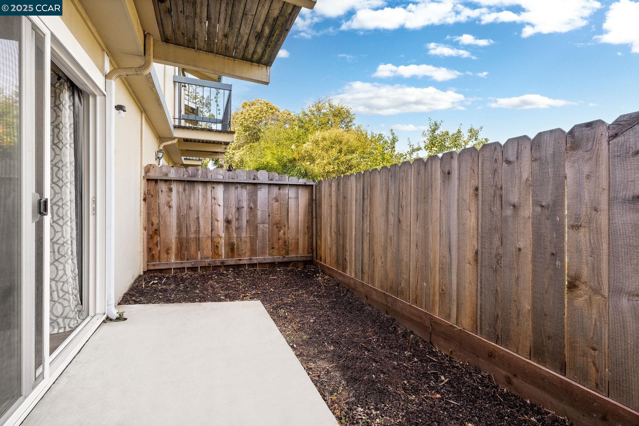 Detail Gallery Image 15 of 23 For 371 Joan Vista Street, El Sobrante,  CA 94803-1913 - 3 Beds | 2/1 Baths