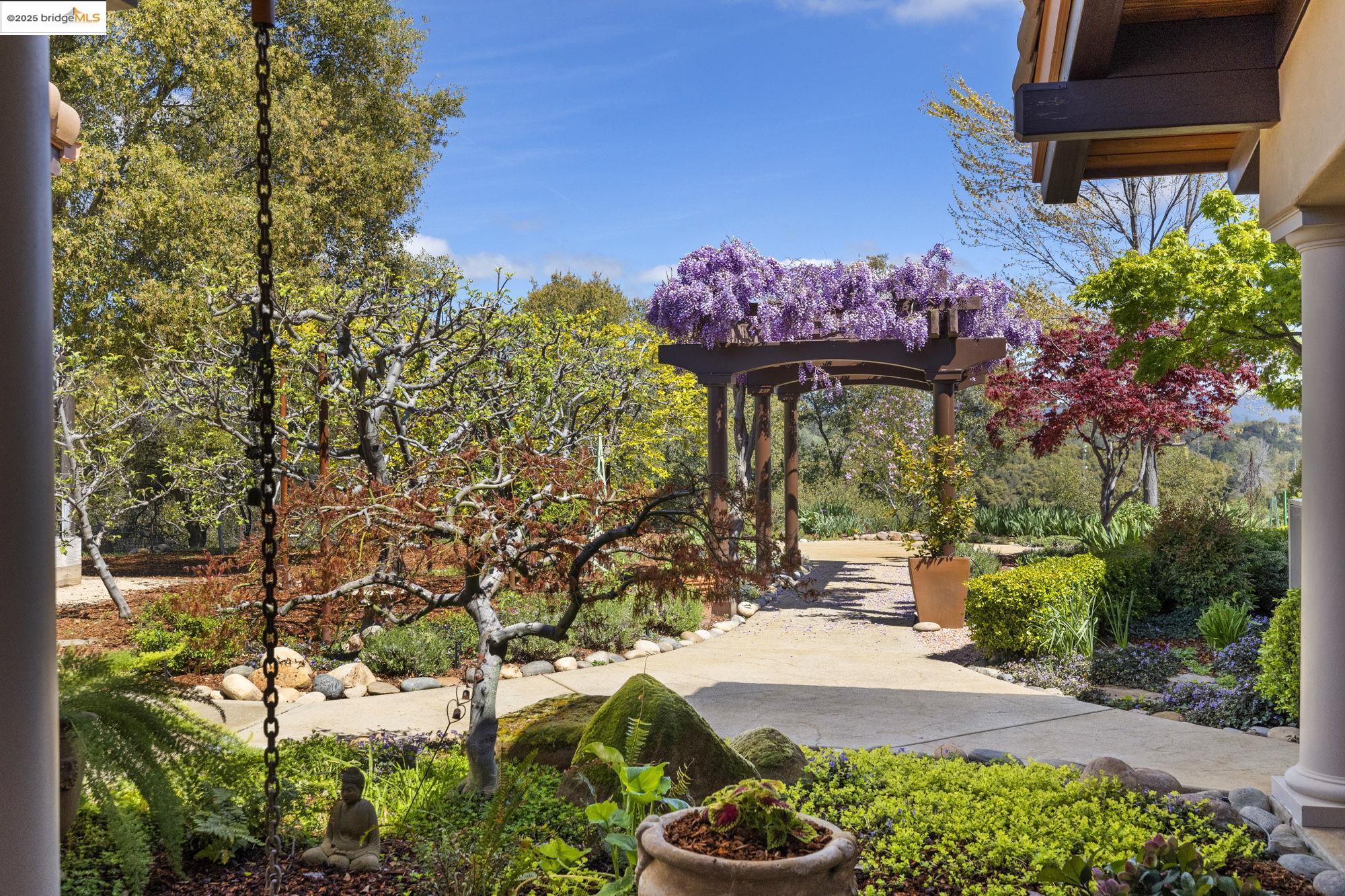 Detail Gallery Image 38 of 55 For 10270 Slate Rim Rd, Sonora,  CA 95370 - 3 Beds | 3 Baths