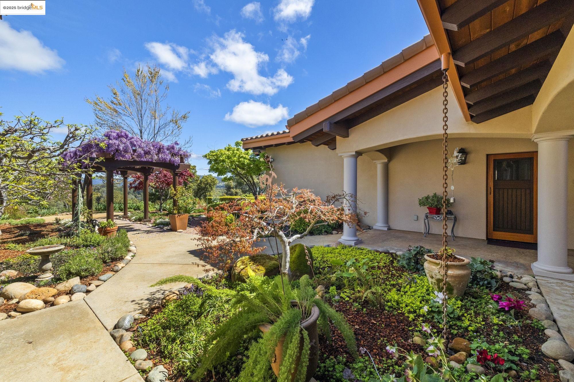 Detail Gallery Image 39 of 55 For 10270 Slate Rim Rd, Sonora,  CA 95370 - 3 Beds | 3 Baths