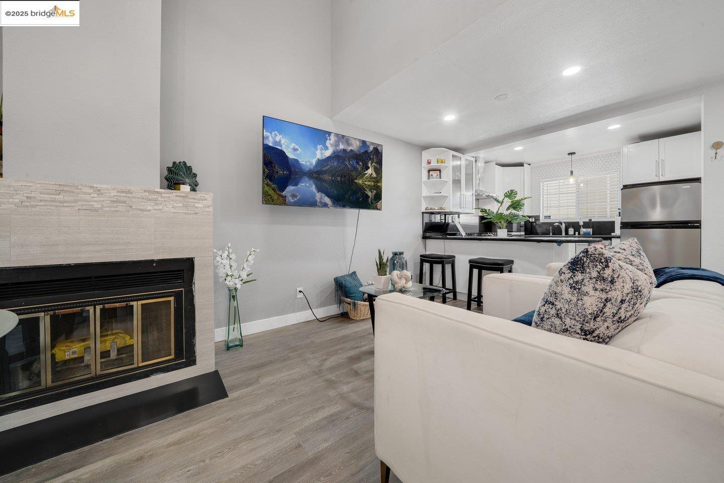 Photo #5: 41111025 Listing 