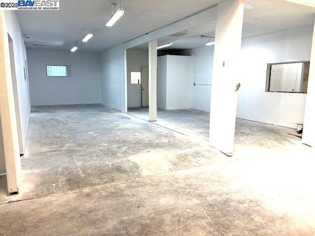 Detail Gallery Image 4 of 9 For , San Lorenzo,  CA 94580-1712 - – Beds | – Baths