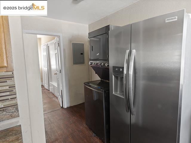 Detail Gallery Image 4 of 10 For 1132 86th Ave, Oakland,  CA 94621 - 1 Beds | 1 Baths
