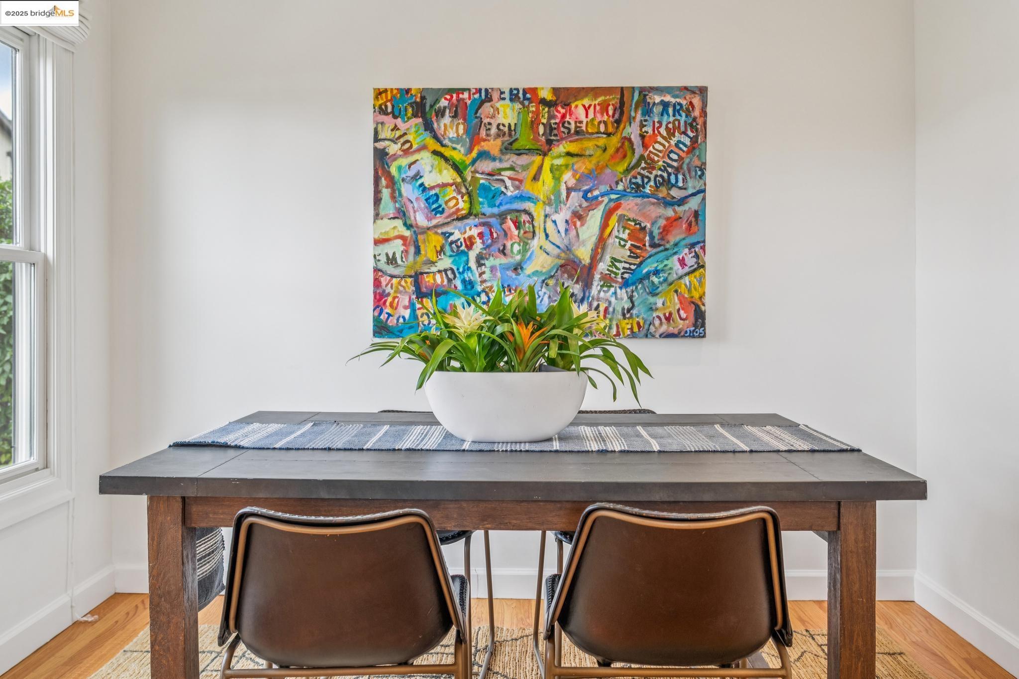 Detail Gallery Image 17 of 60 For 4926 Desmond St, Oakland,  CA 94618 - 2 Beds | 1/1 Baths