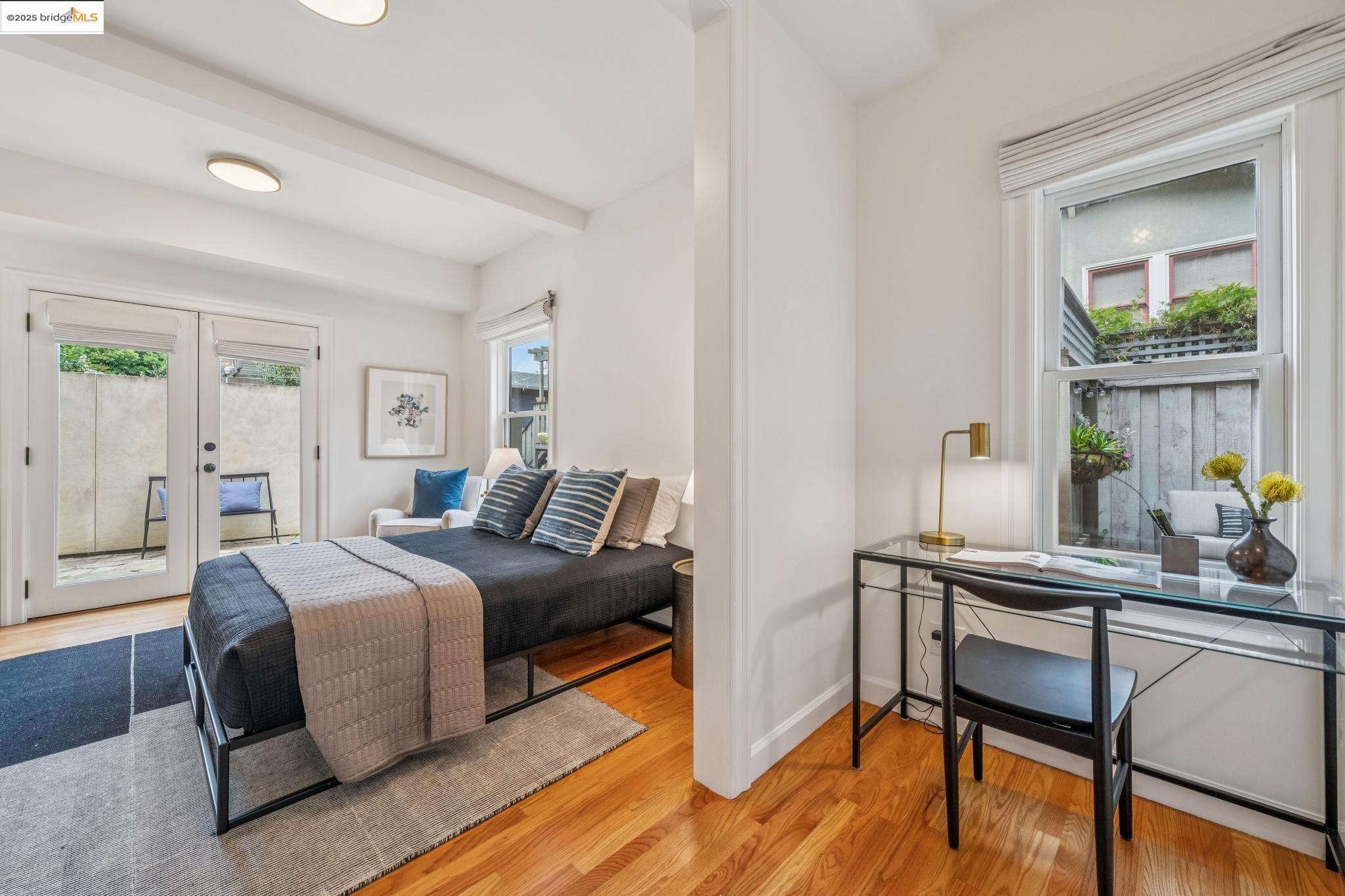 Detail Gallery Image 54 of 60 For 4926 Desmond St, Oakland,  CA 94618 - 2 Beds | 1/1 Baths