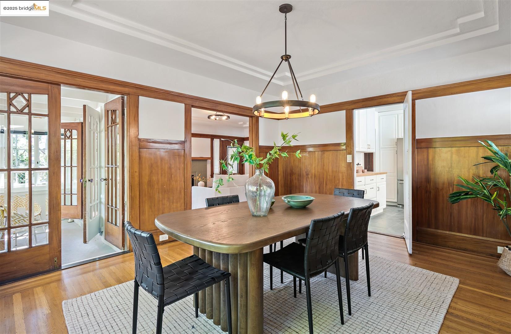 Detail Gallery Image 14 of 54 For 121 Nova Dr, Piedmont,  CA 94610 - 3 Beds | 2 Baths