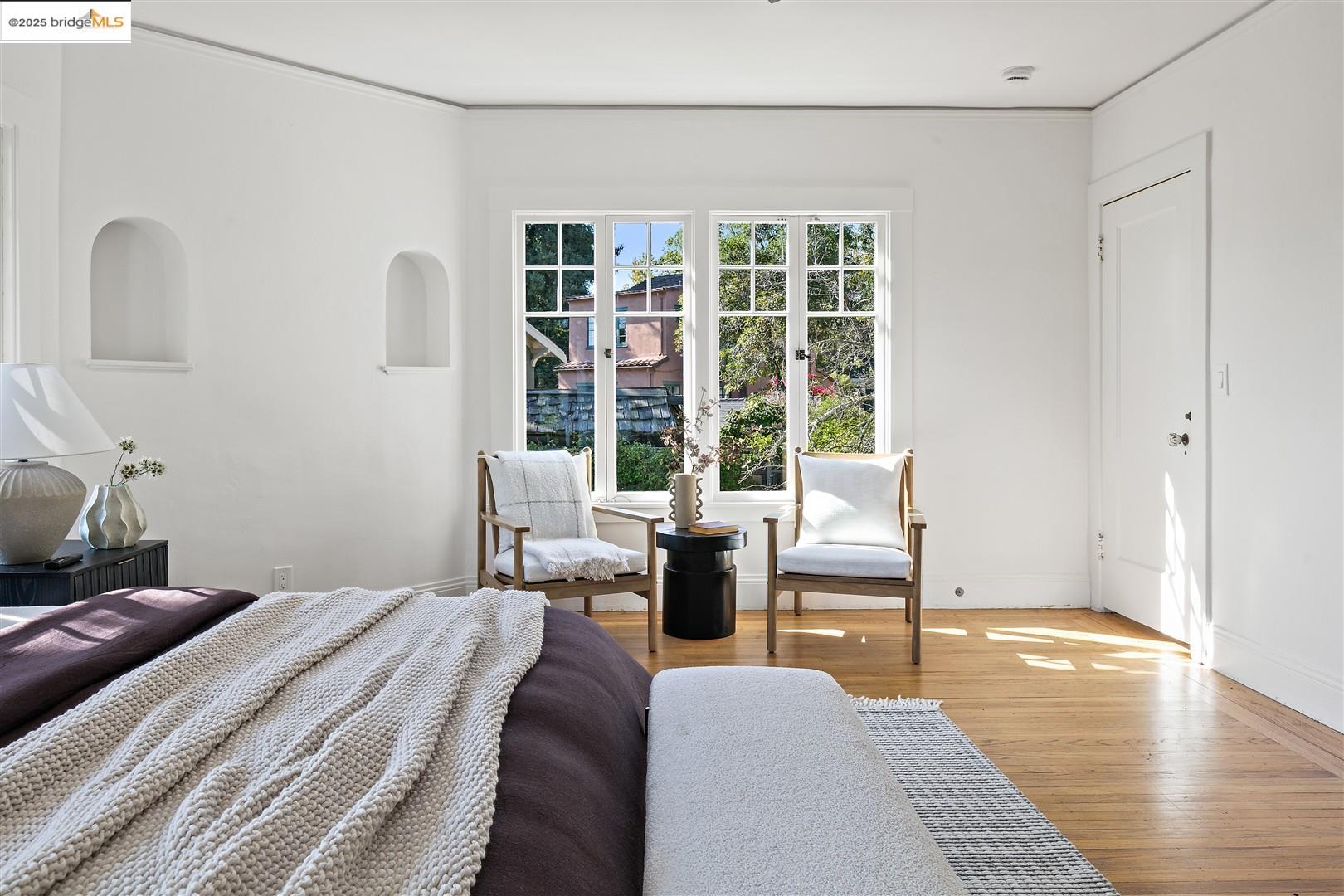 Detail Gallery Image 22 of 54 For 121 Nova Dr, Piedmont,  CA 94610 - 3 Beds | 2 Baths
