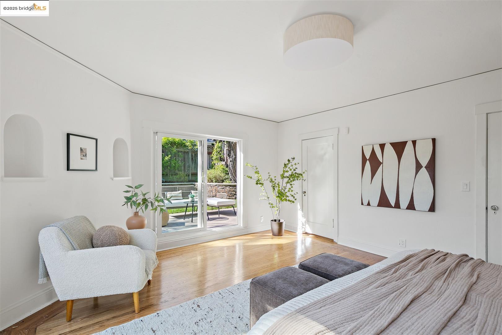 Detail Gallery Image 31 of 54 For 121 Nova Dr, Piedmont,  CA 94610 - 3 Beds | 2 Baths