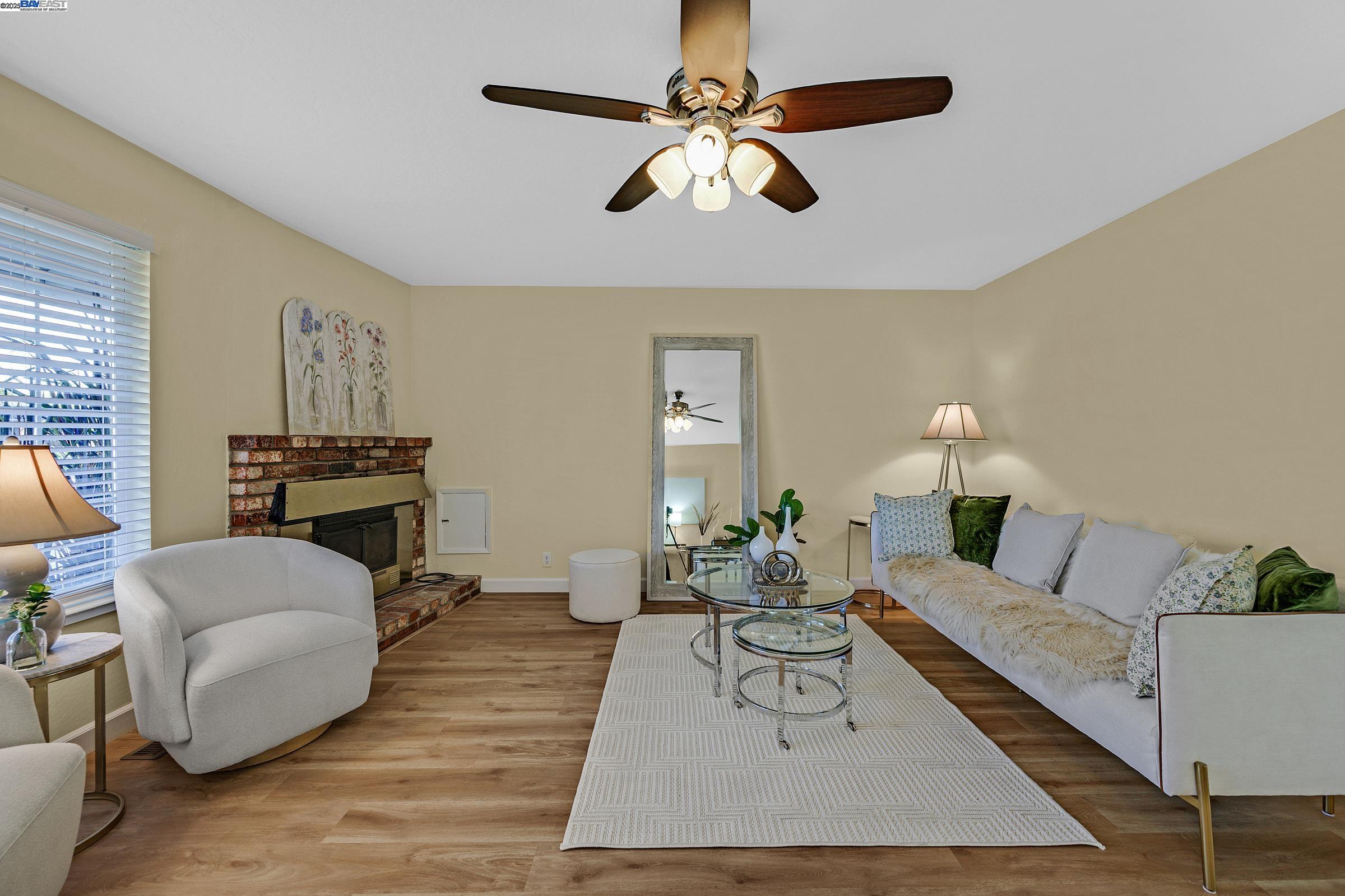 Detail Gallery Image 11 of 39 For 866 Cortland Way, Livermore,  CA 94551 - 4 Beds | 2 Baths