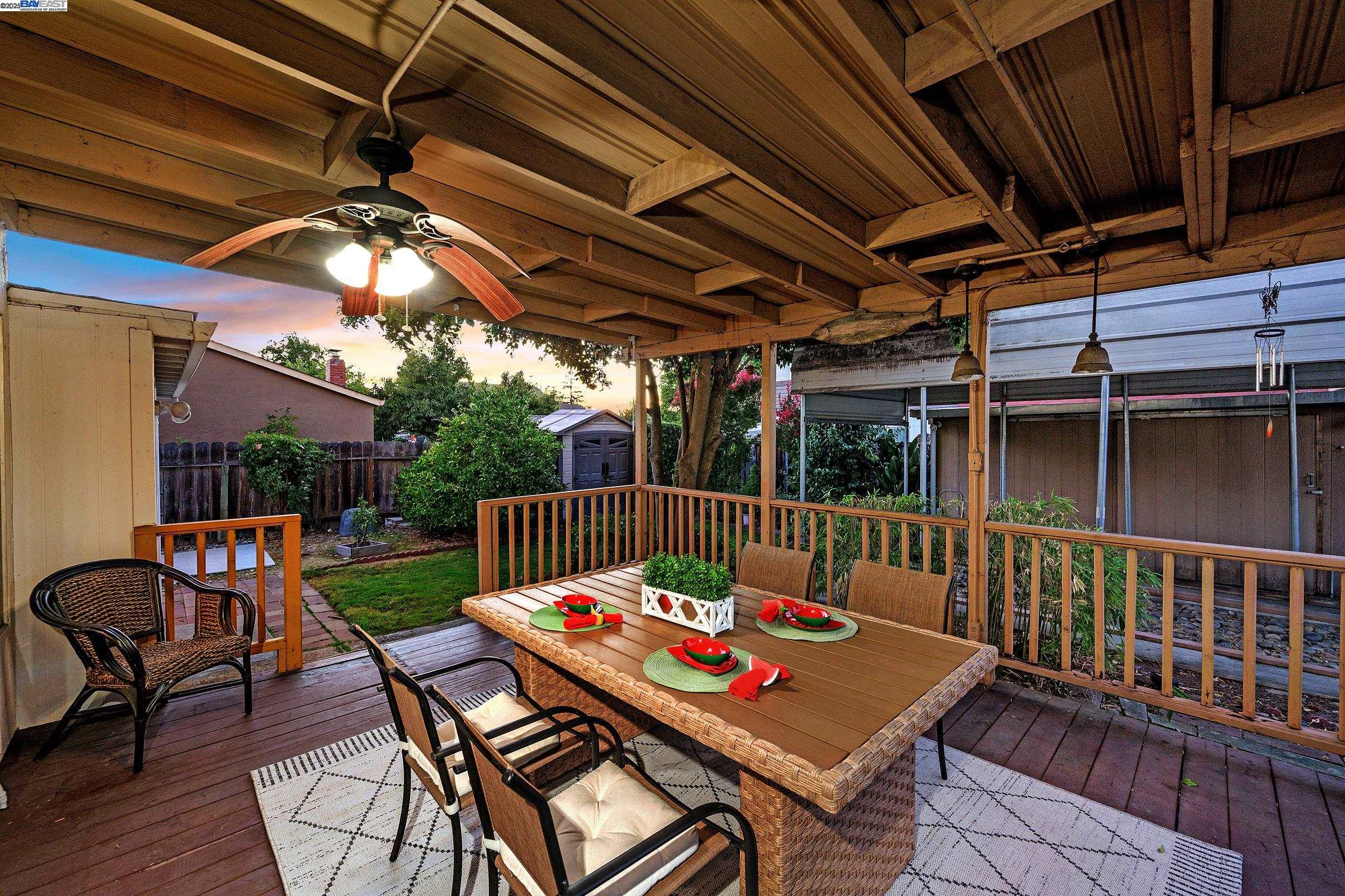 Detail Gallery Image 29 of 39 For 866 Cortland Way, Livermore,  CA 94551 - 4 Beds | 2 Baths