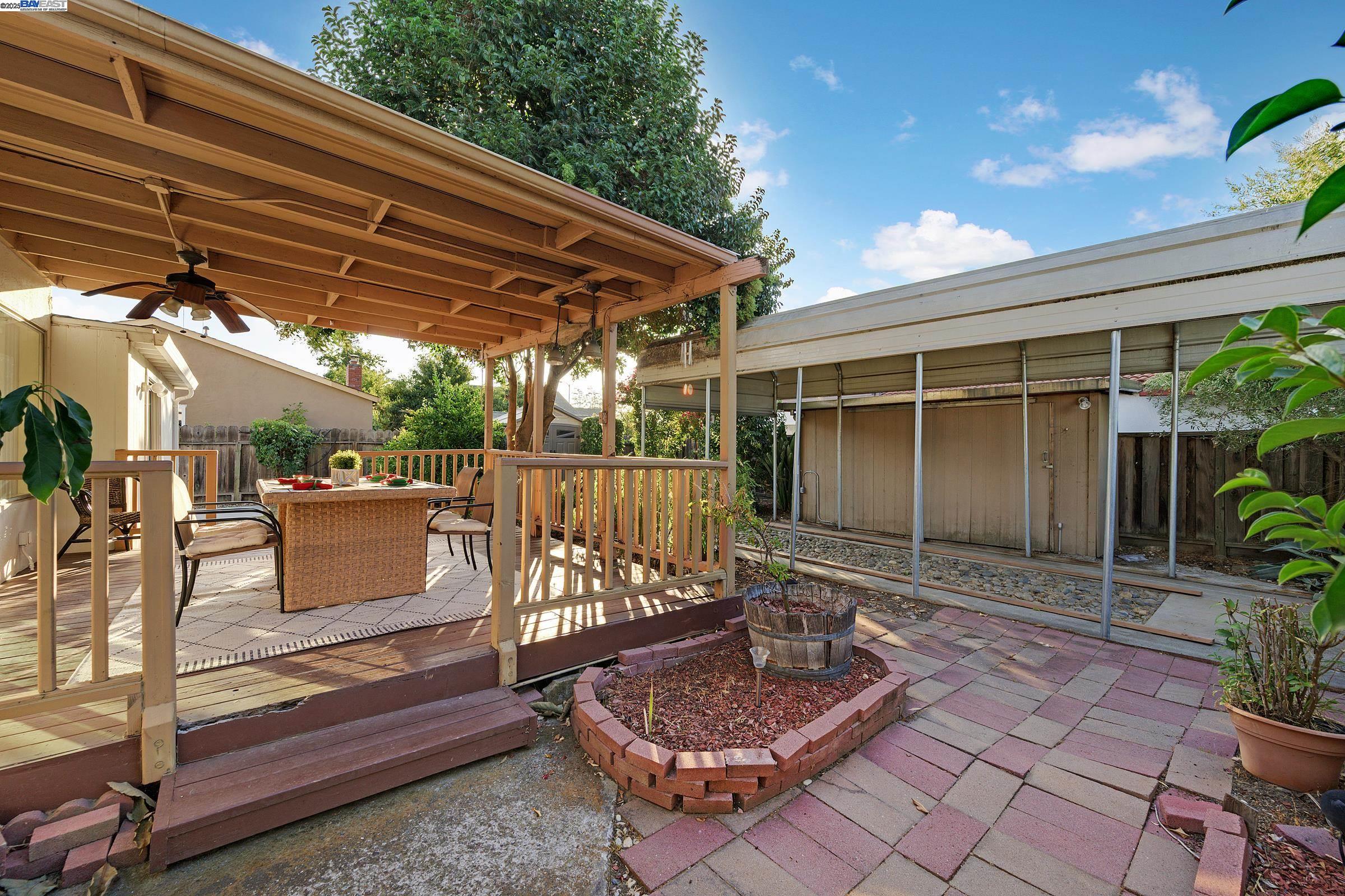 Detail Gallery Image 33 of 39 For 866 Cortland Way, Livermore,  CA 94551 - 4 Beds | 2 Baths