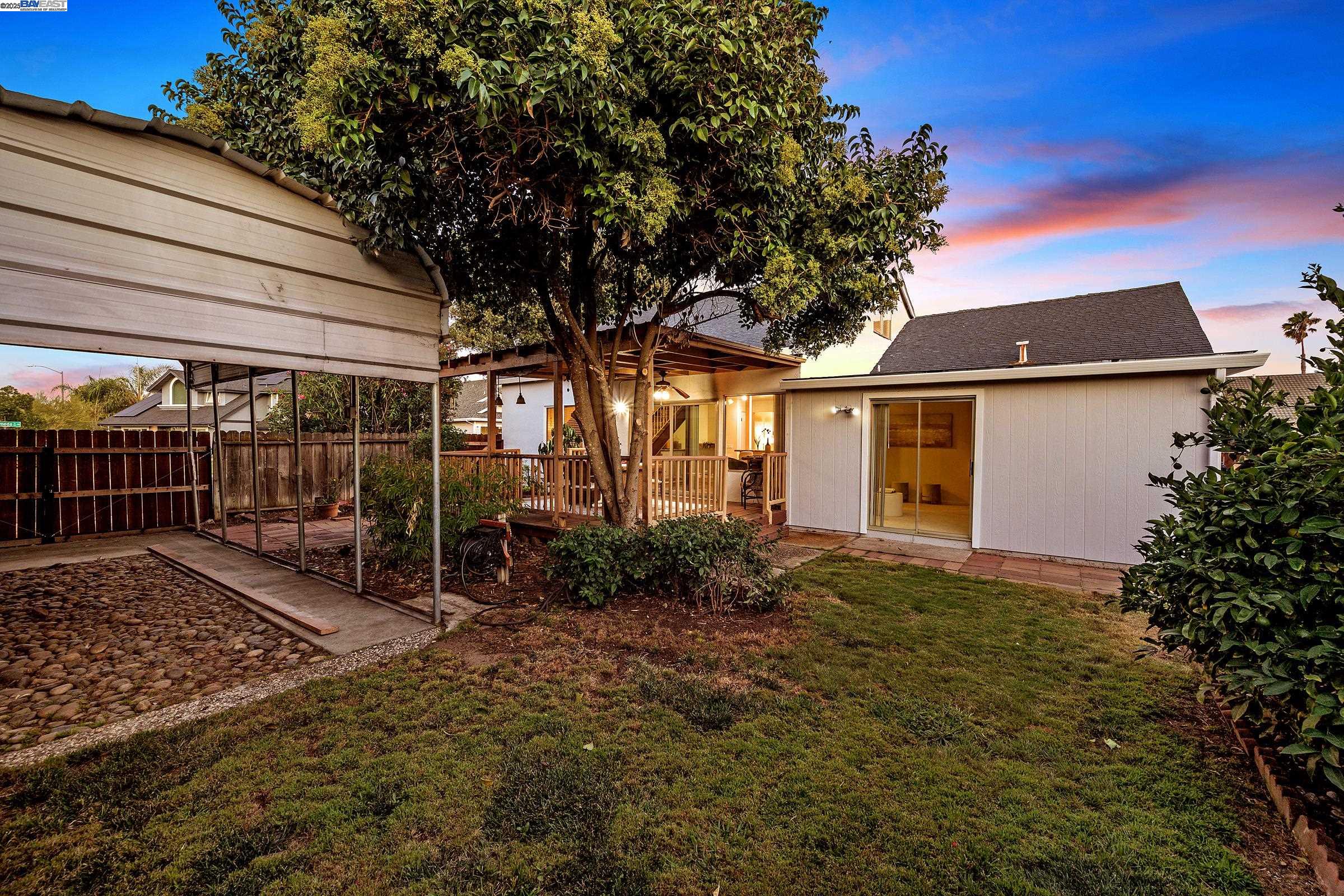 Detail Gallery Image 34 of 39 For 866 Cortland Way, Livermore,  CA 94551 - 4 Beds | 2 Baths