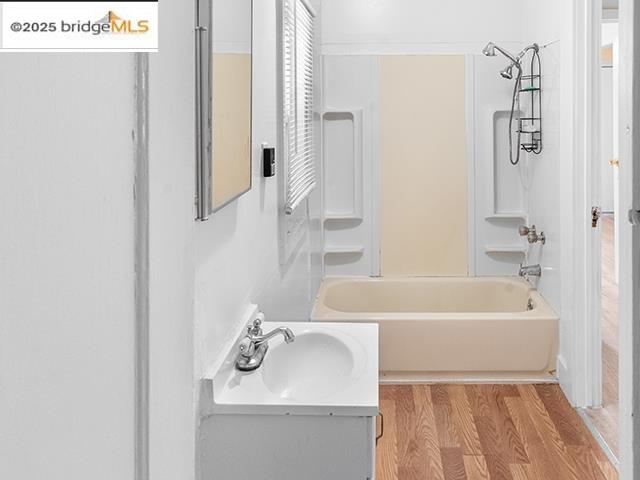 Detail Gallery Image 8 of 10 For 1132 86th Ave, Oakland,  CA 94621 - 1 Beds | 1 Baths