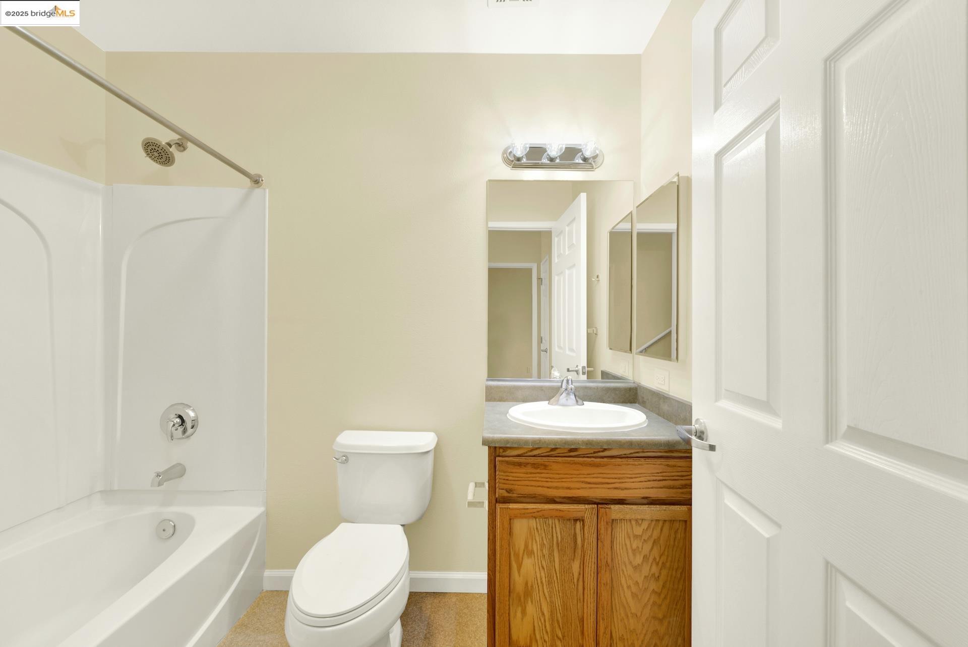 Photo #12: 41111042 Listing: Photo #12