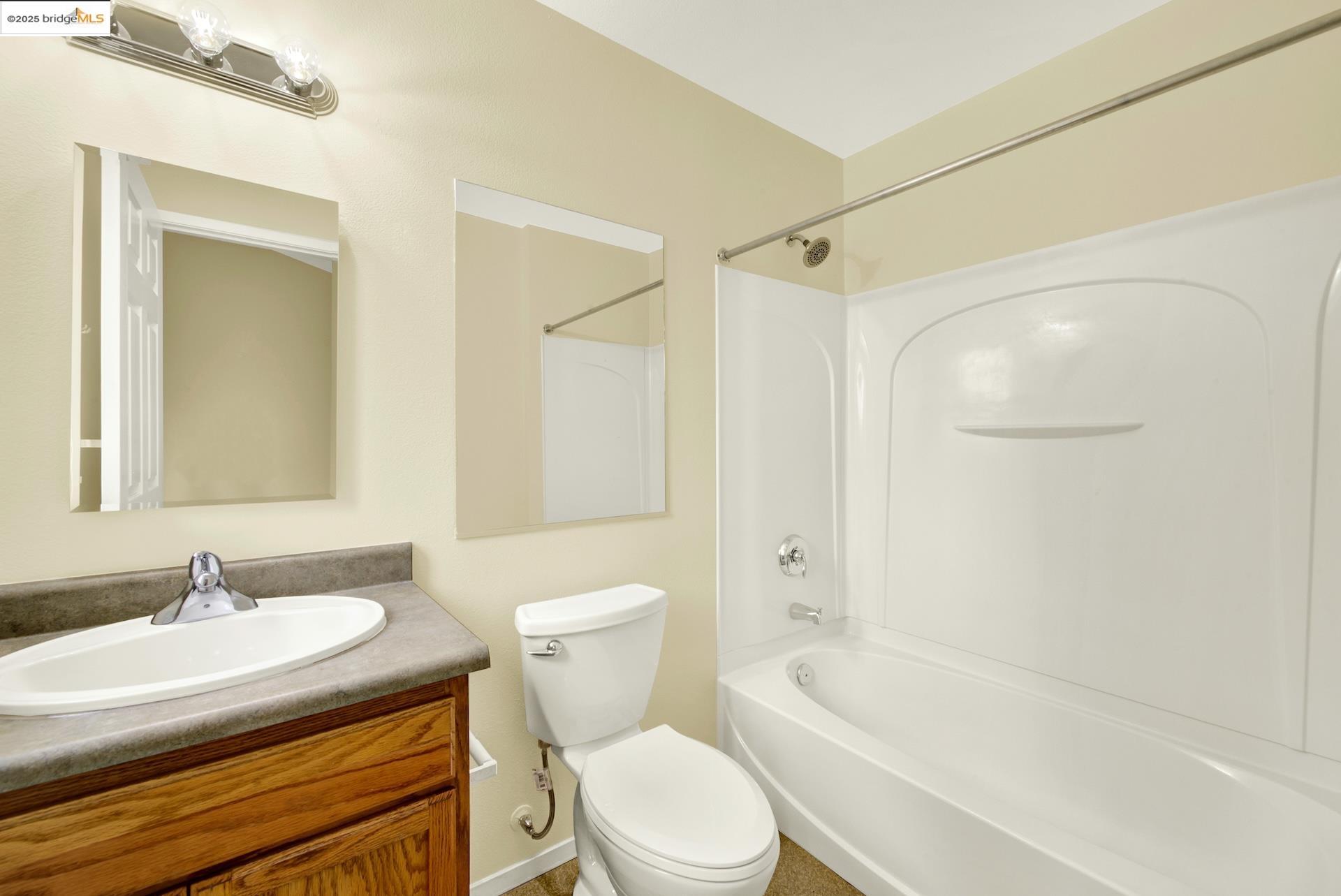 Photo #15: 41111042 Listing: Photo #15