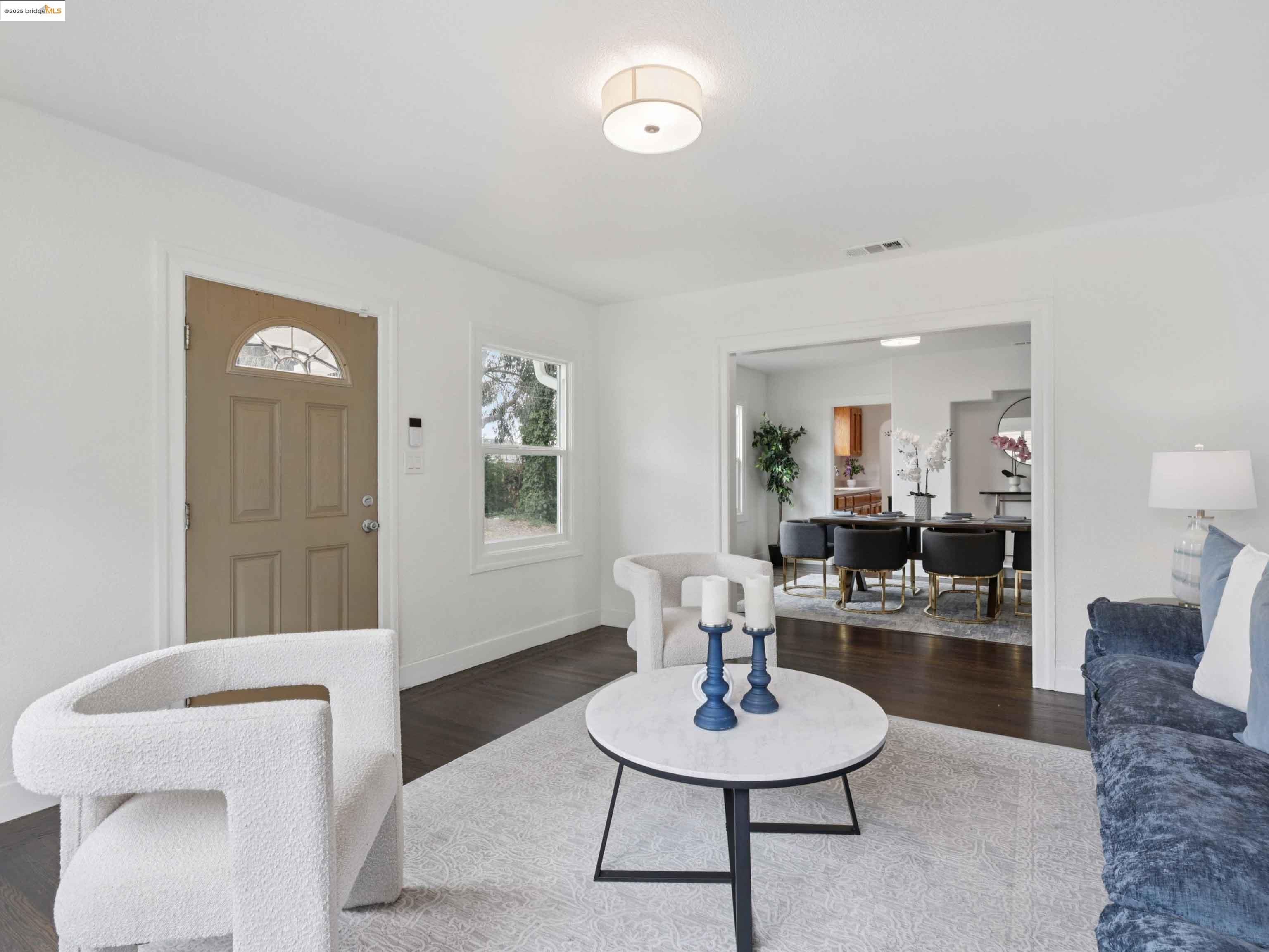 Detail Gallery Image 7 of 43 For 2263 80th Ave, Oakland,  CA 94605 - 3 Beds | 1 Baths