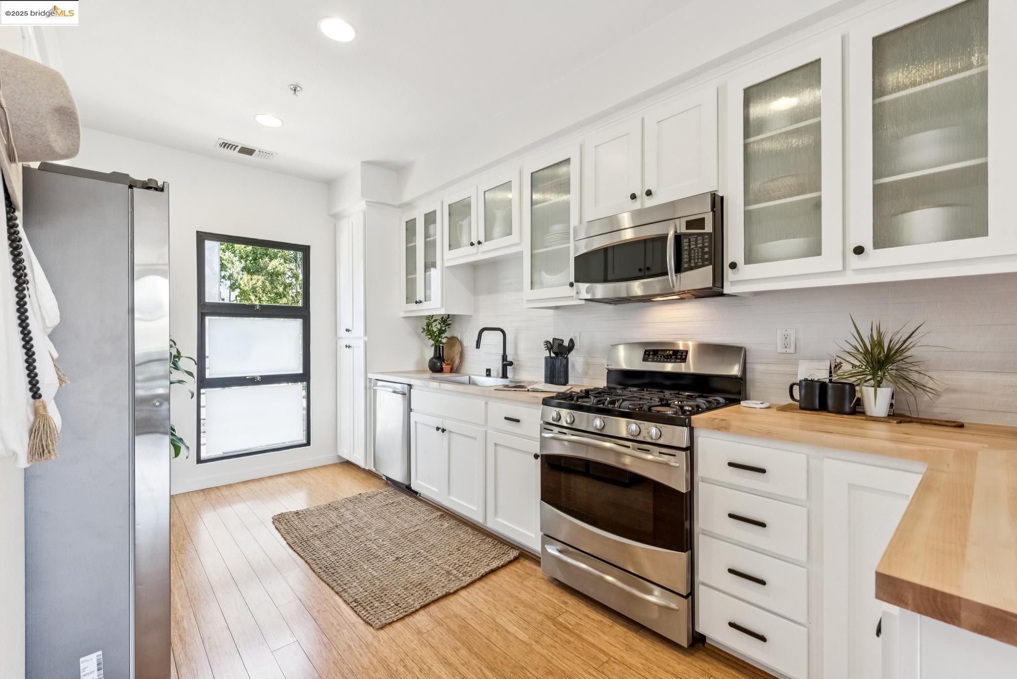 Photo #15: 41111051 Listing: Photo #15