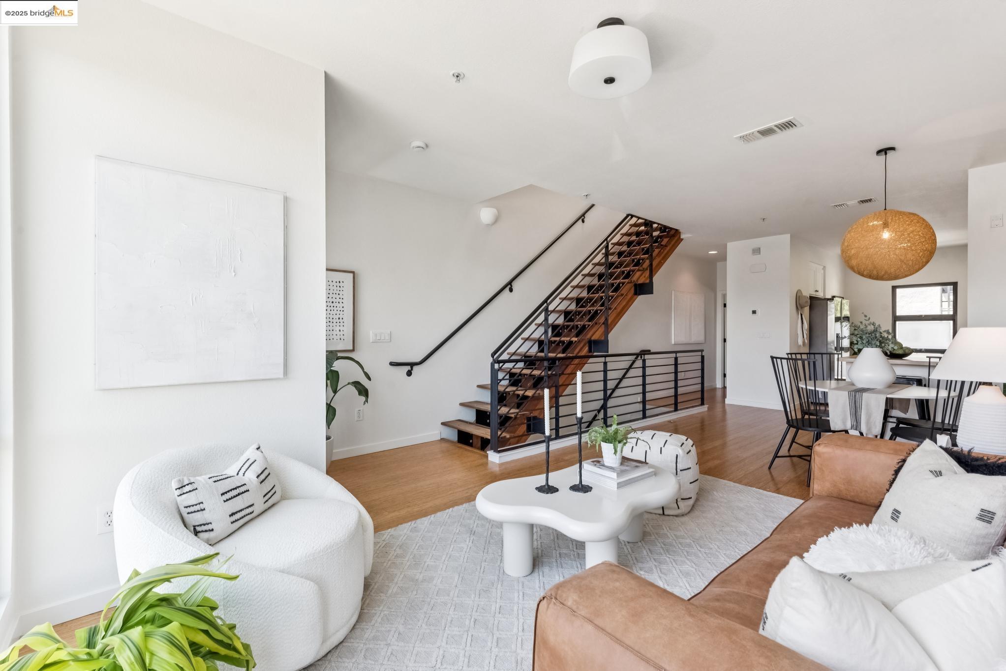 Photo #6: 41111051 Listing 