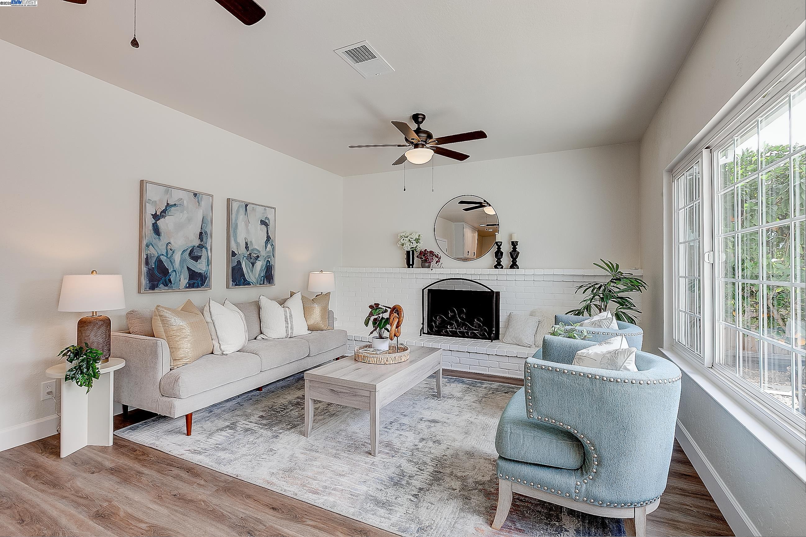 Detail Gallery Image 11 of 24 For 40803 Blacow Rd, Fremont,  CA 94538 - 3 Beds | 2 Baths