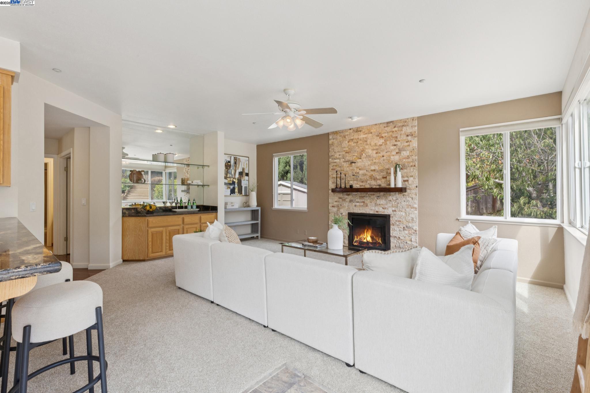 Detail Gallery Image 13 of 60 For 4460 Quicksilver Ct, Hayward,  CA 94542 - 4 Beds | 3 Baths