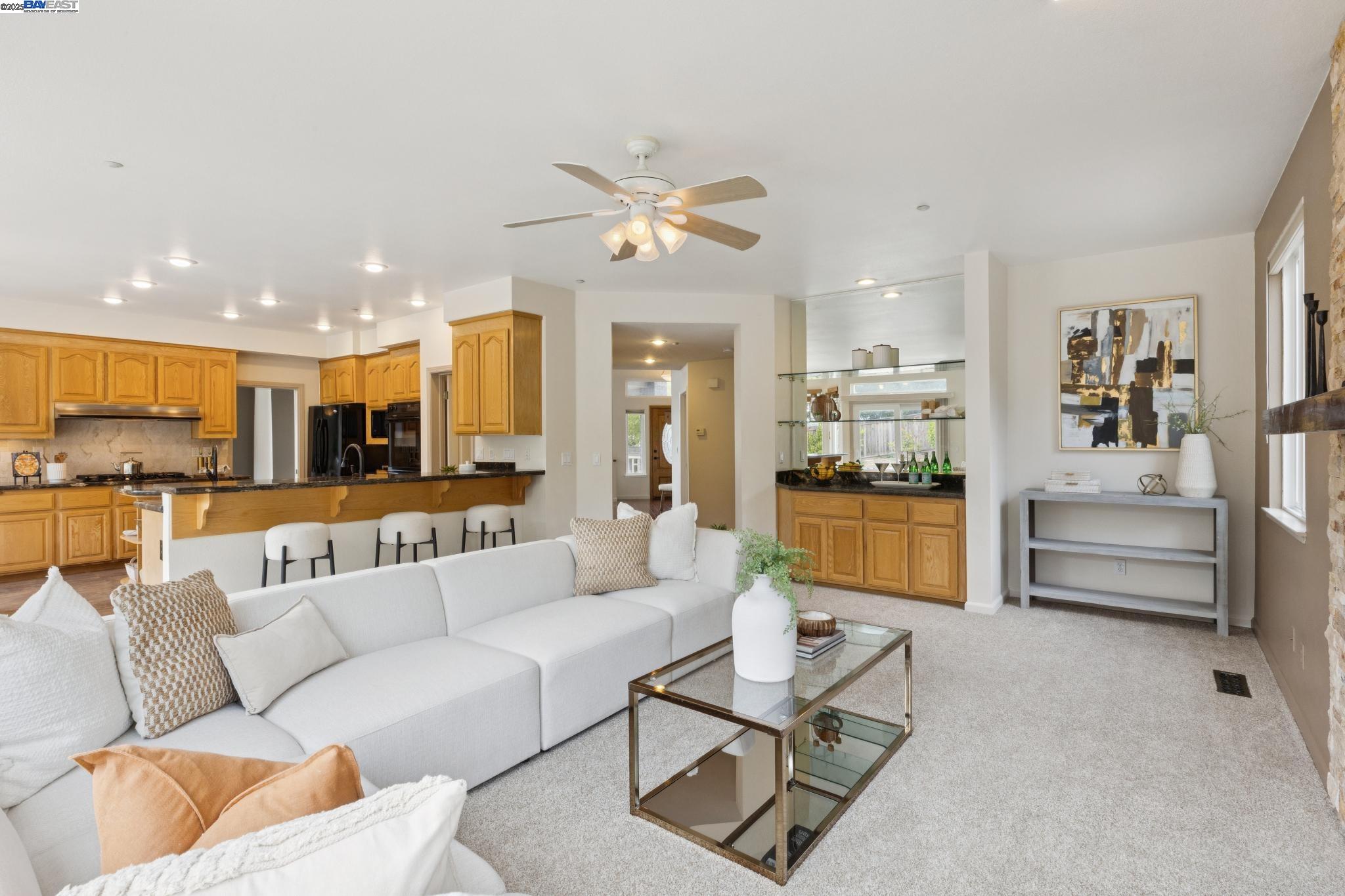 Detail Gallery Image 15 of 60 For 4460 Quicksilver Ct, Hayward,  CA 94542 - 4 Beds | 3 Baths