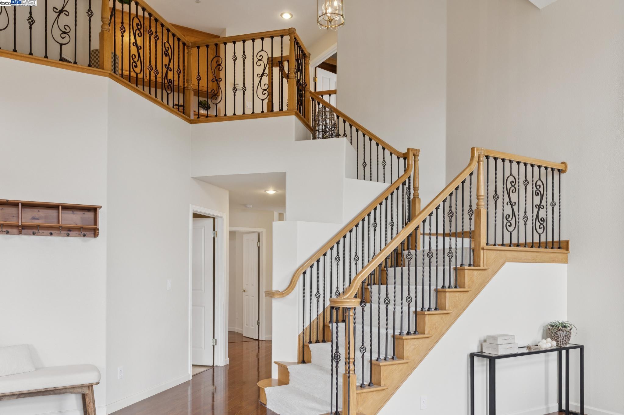 Detail Gallery Image 20 of 60 For 4460 Quicksilver Ct, Hayward,  CA 94542 - 4 Beds | 3 Baths
