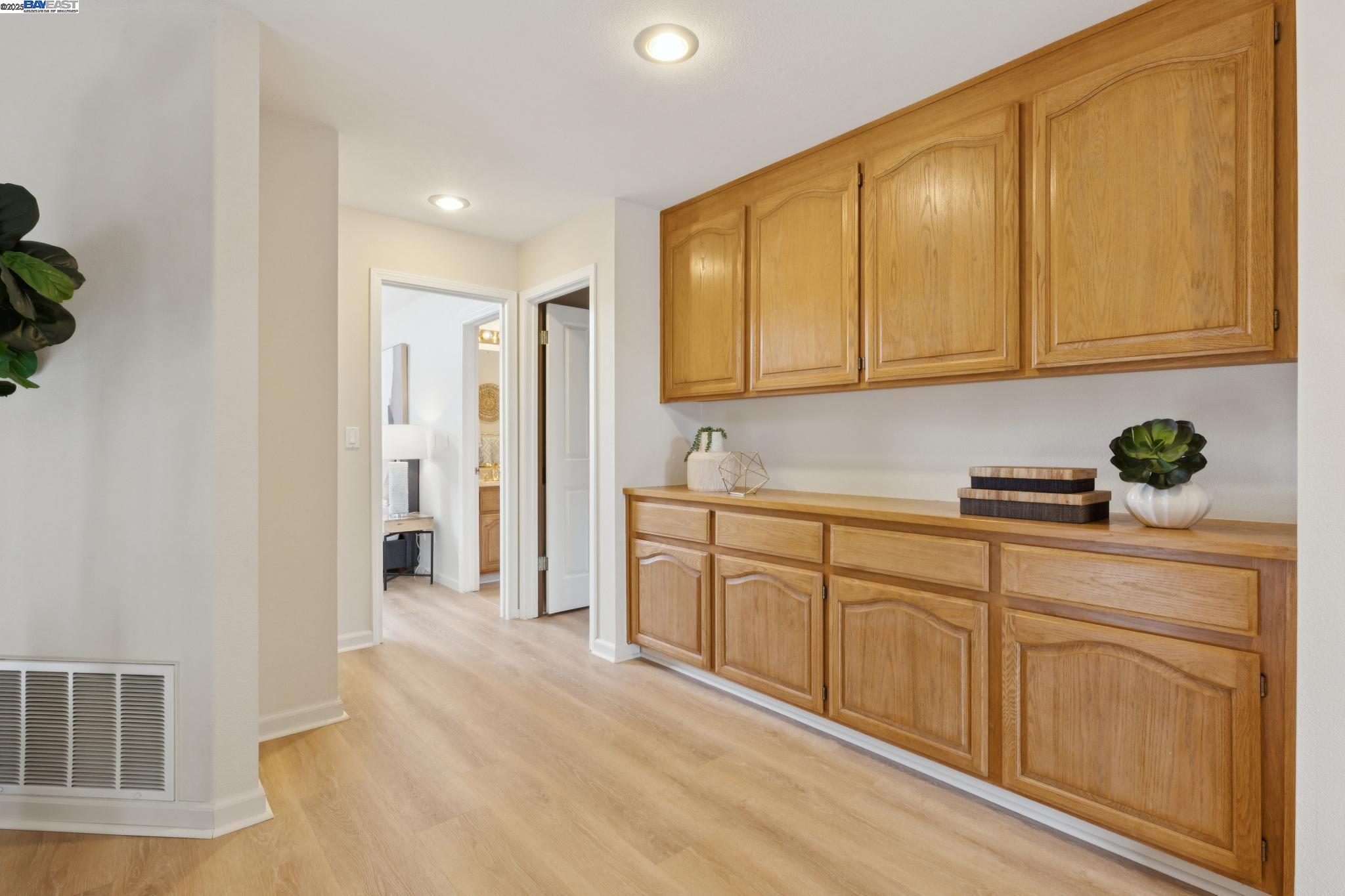 Detail Gallery Image 31 of 60 For 4460 Quicksilver Ct, Hayward,  CA 94542 - 4 Beds | 3 Baths