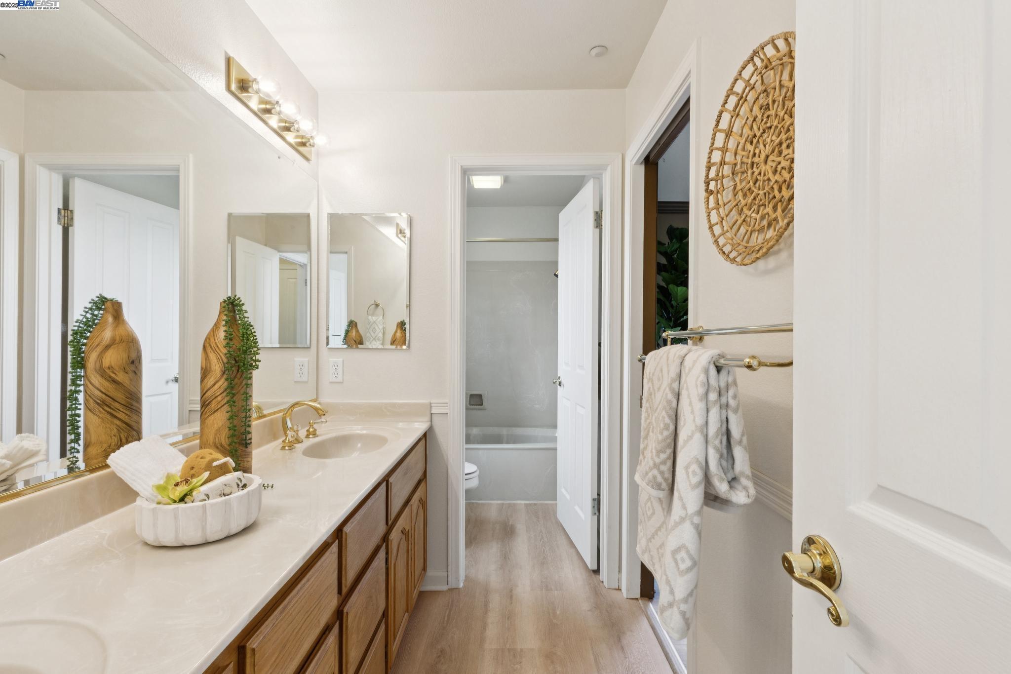 Detail Gallery Image 34 of 60 For 4460 Quicksilver Ct, Hayward,  CA 94542 - 4 Beds | 3 Baths