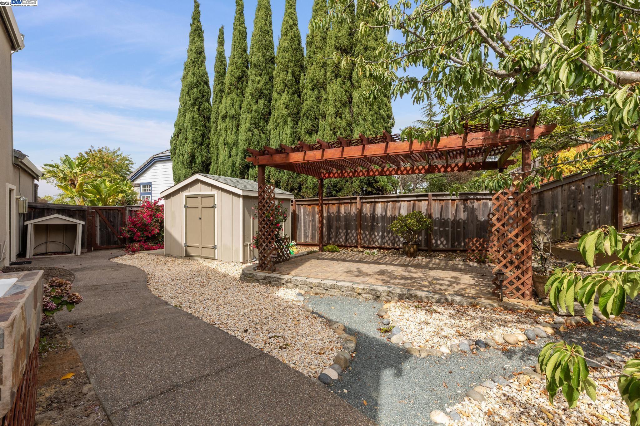 Detail Gallery Image 39 of 60 For 4460 Quicksilver Ct, Hayward,  CA 94542 - 4 Beds | 3 Baths
