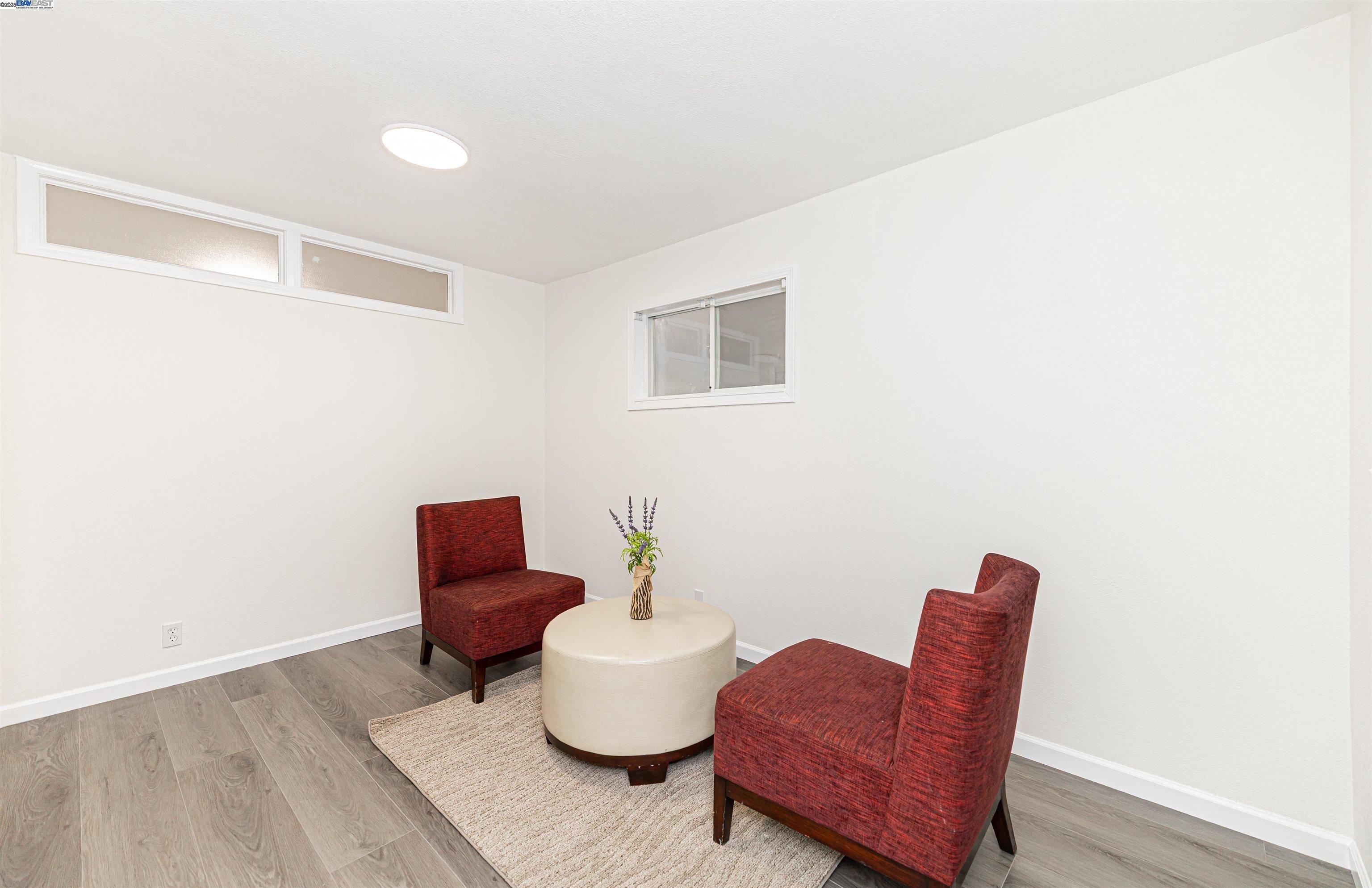 Detail Gallery Image 31 of 41 For 1722 Eveleth Ave, San Leandro,  CA 94577 - 3 Beds | 2/1 Baths