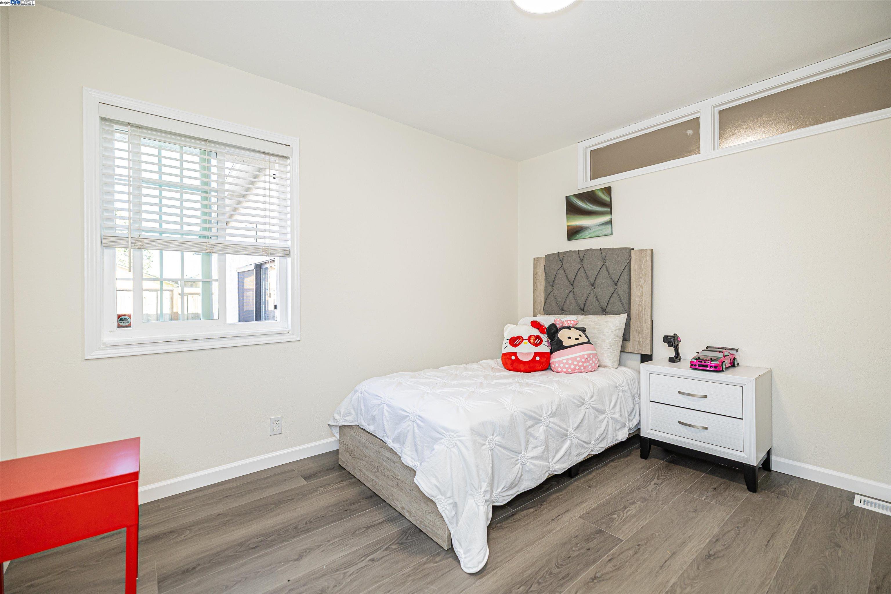 Detail Gallery Image 35 of 41 For 1722 Eveleth Ave, San Leandro,  CA 94577 - 3 Beds | 2/1 Baths